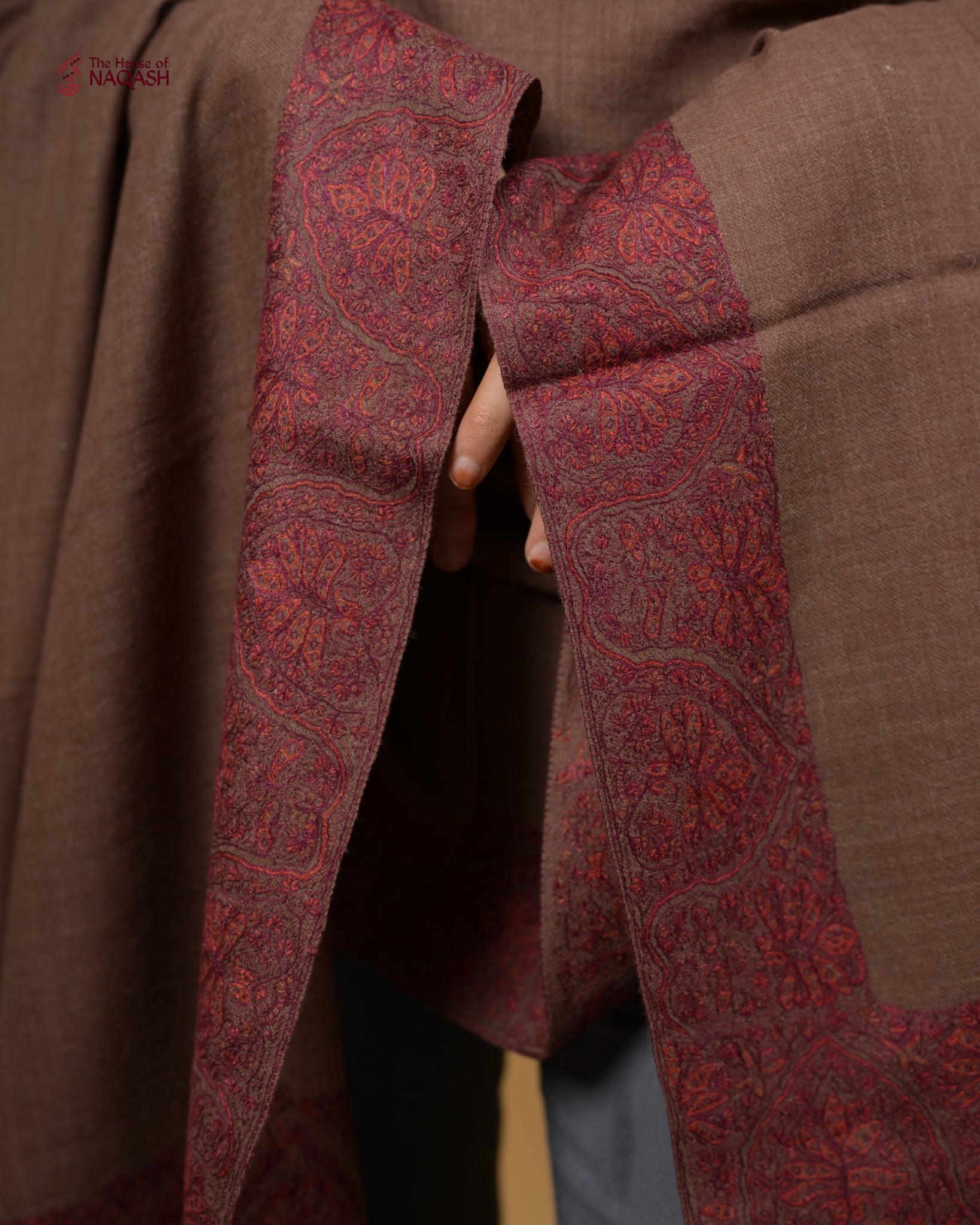 Earth’s Embrace Woolen Shawl