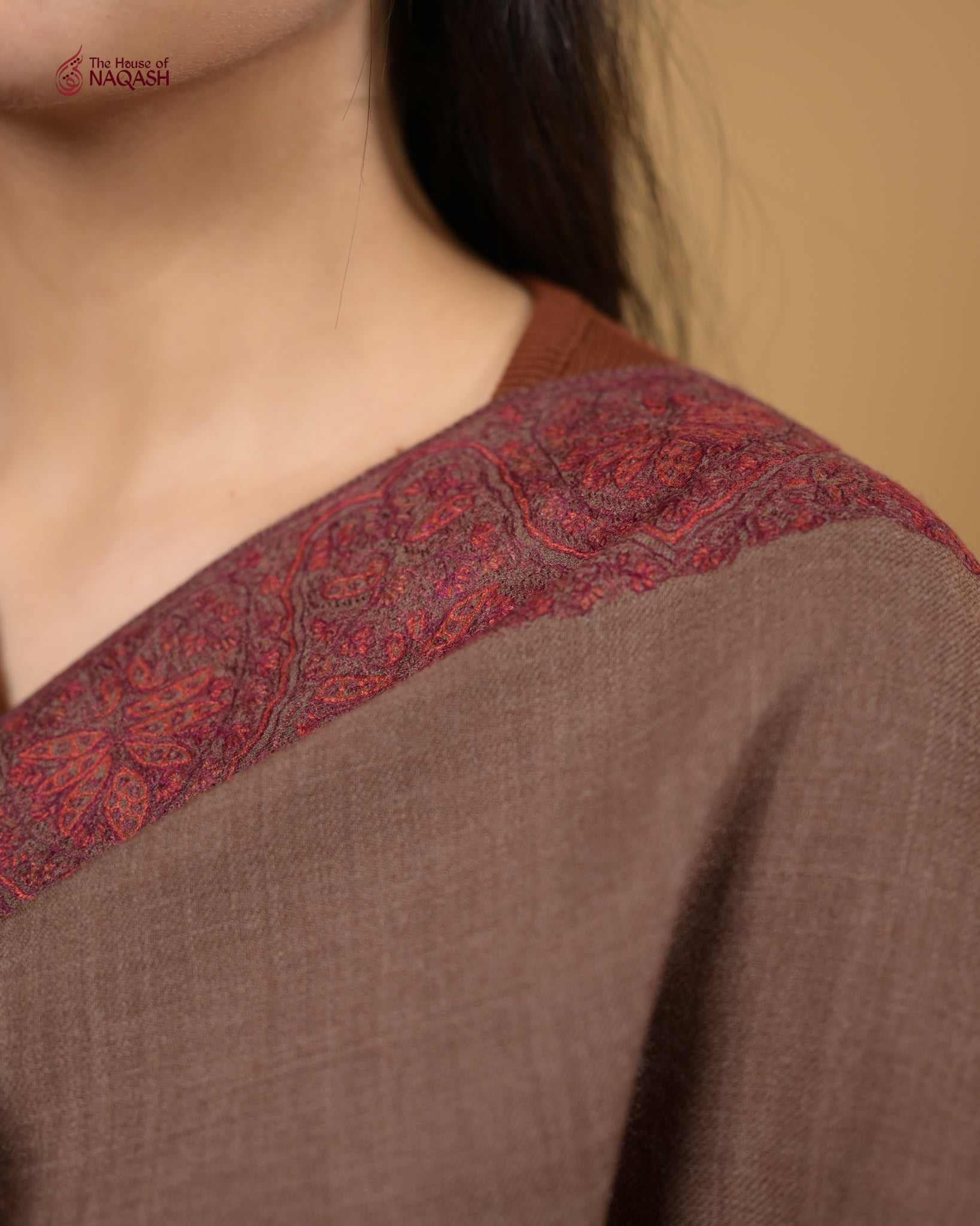 Earth’s Embrace Woolen Shawl