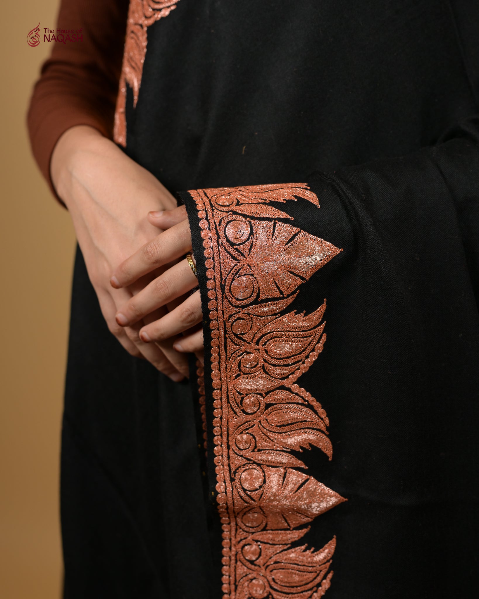 Exquisite Kashmiri Tilla Shawl