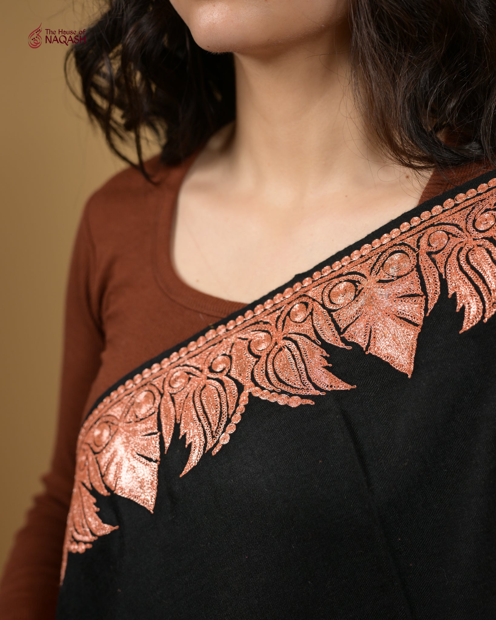 Exquisite Kashmiri Tilla Shawl