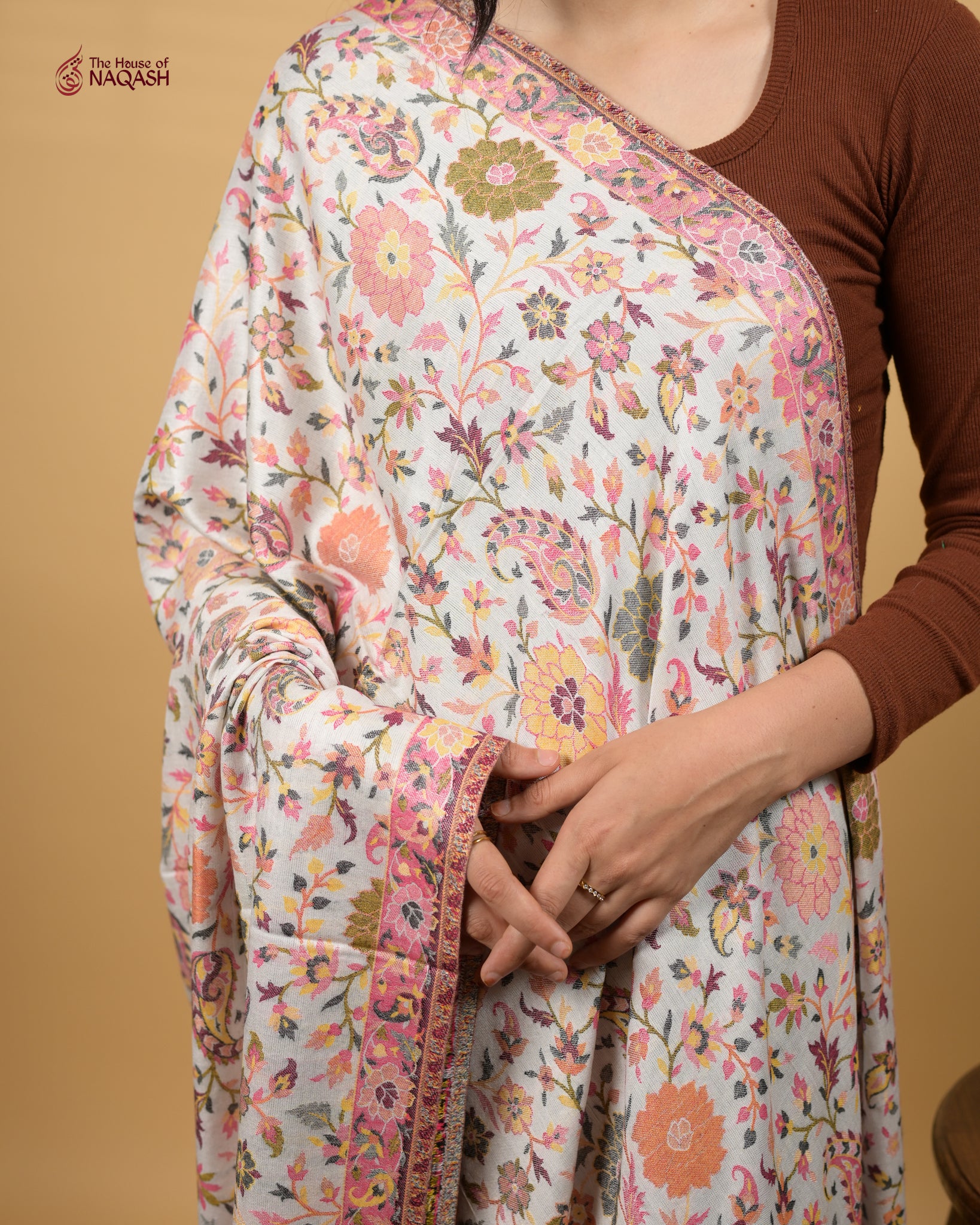 Ivory Kani Desgin