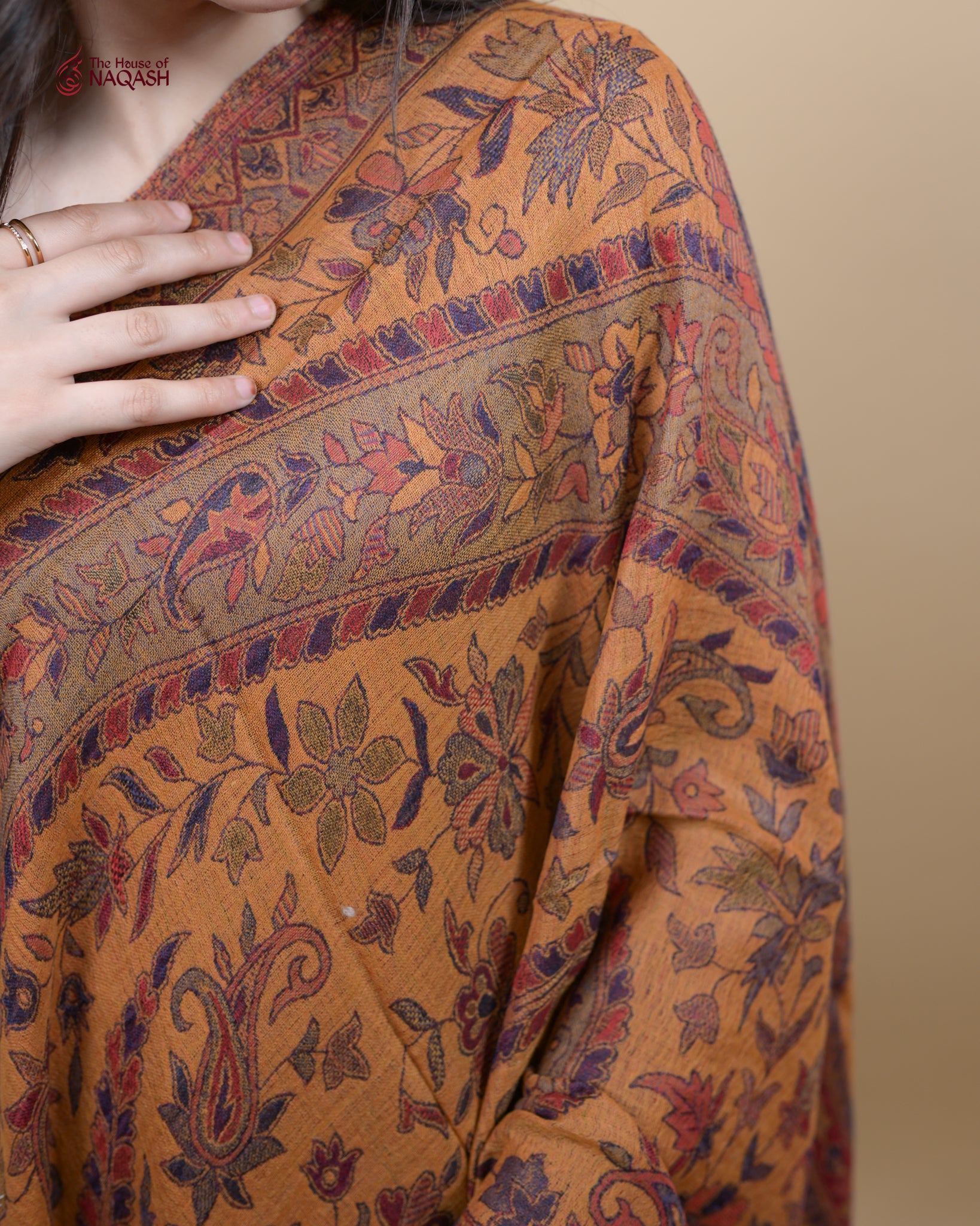 Sunlit Amber Weave Stole