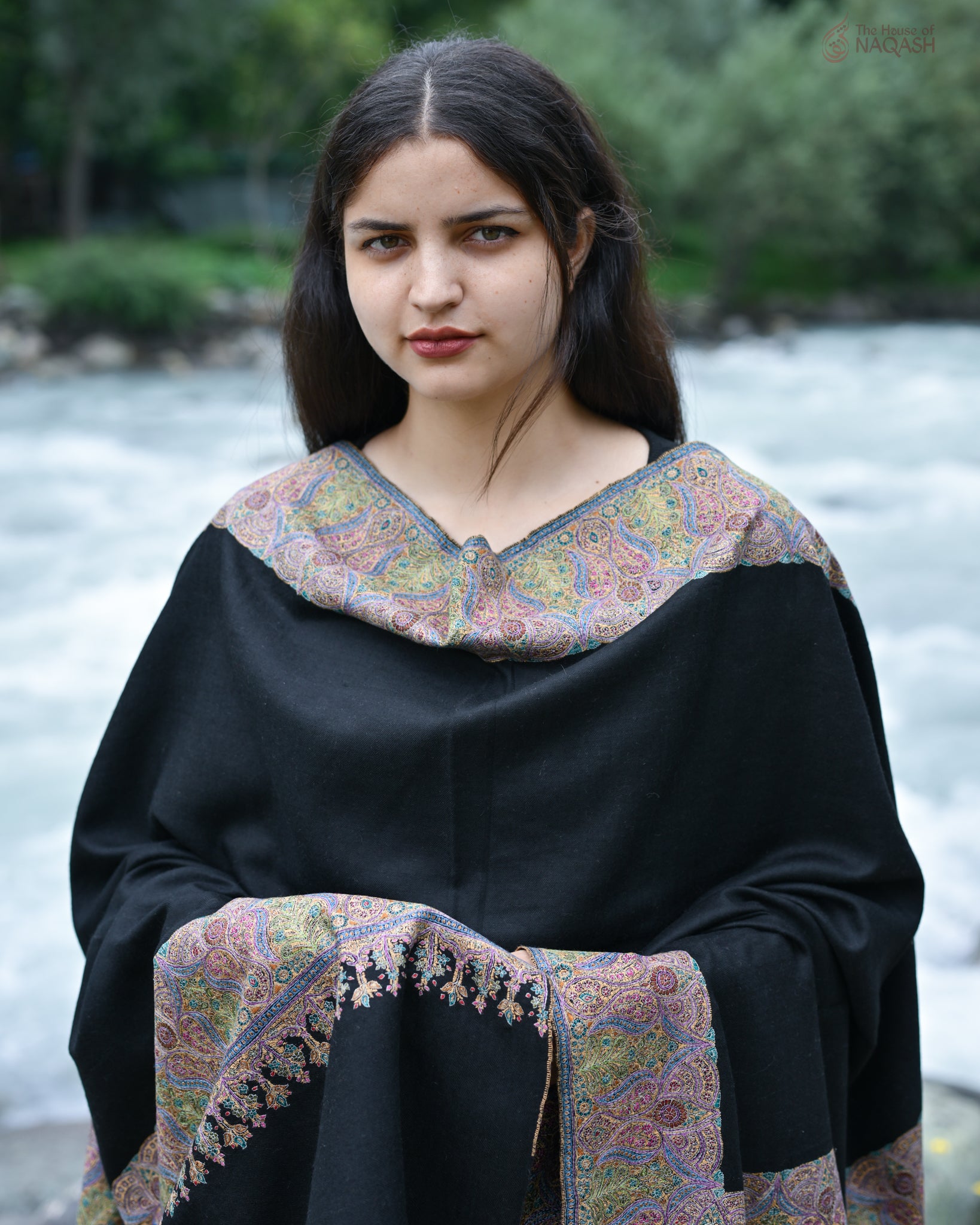 Black Sozni Embroidered GI Pashmina Wrap