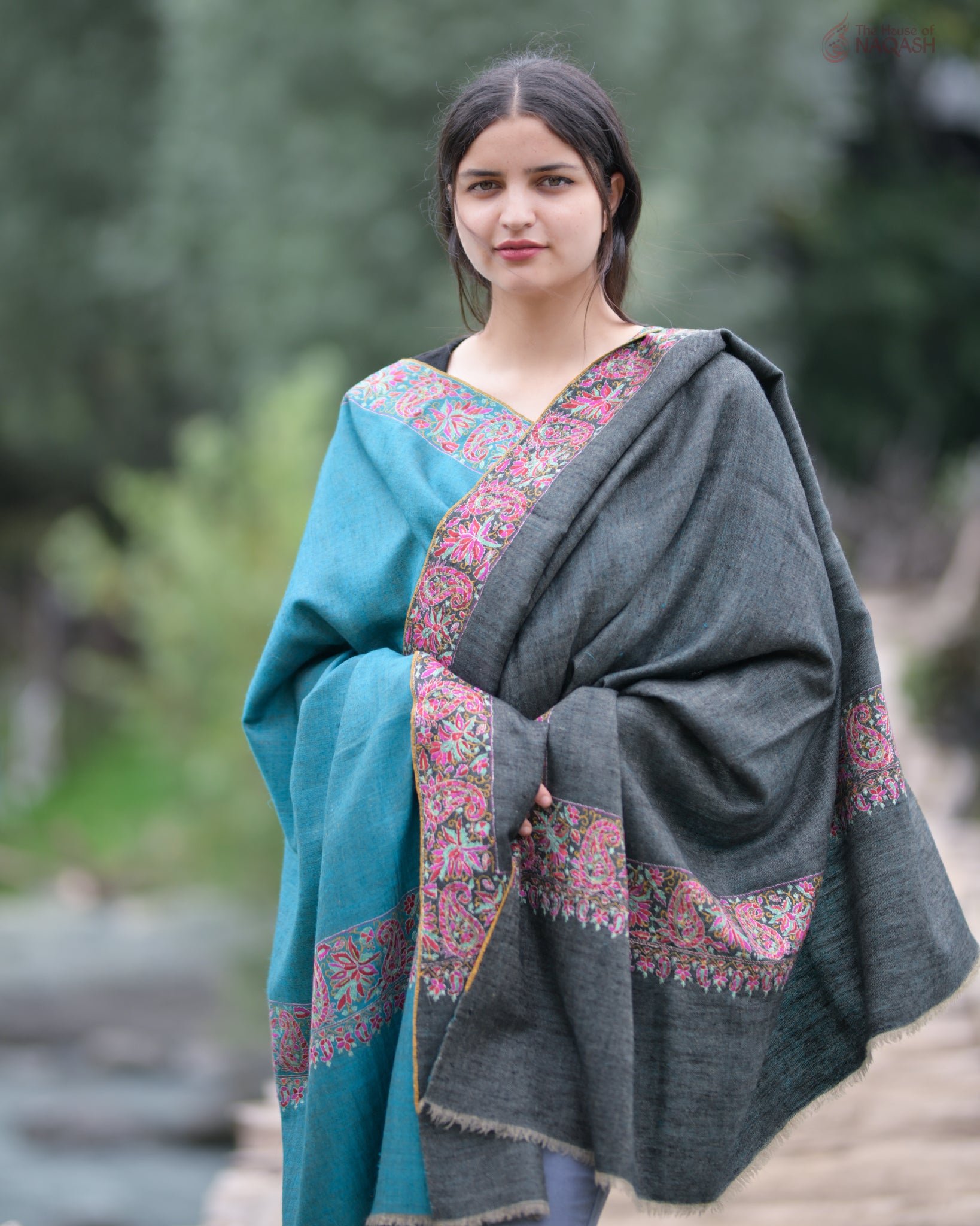 Flip Reversible GI Pashmina Shawl