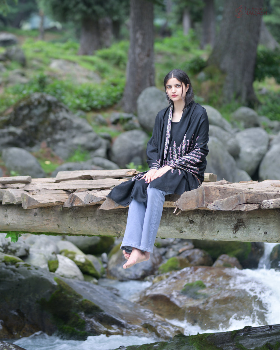 Obsidian Grace Pashmina Shawl