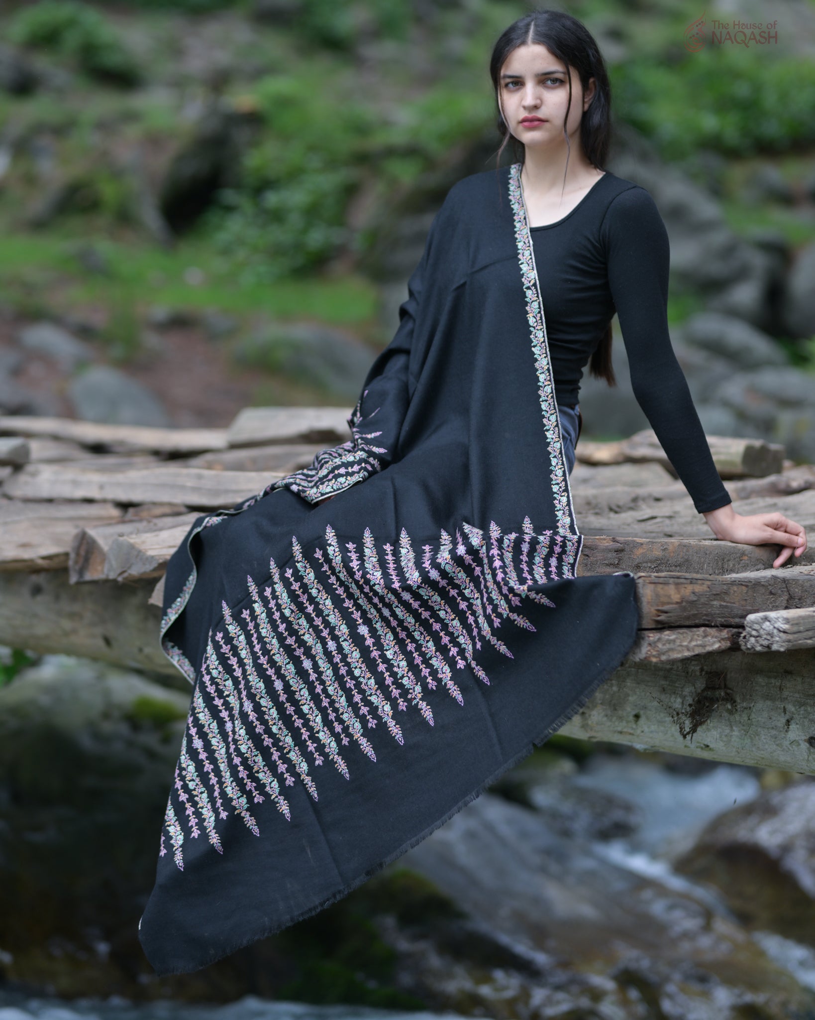 Obsidian Grace Pashmina Shawl