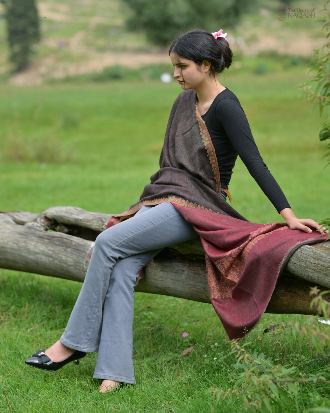 ReveriSilk Elegance Reversible GI Pashmina Shawl