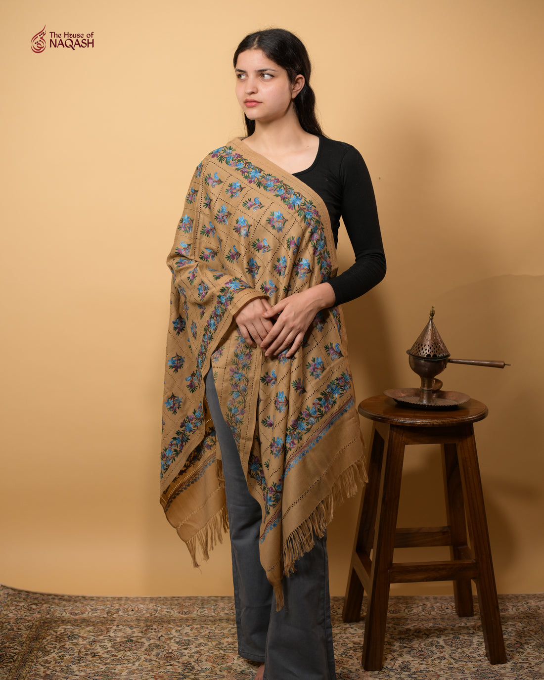 Golden Elegance Wrap