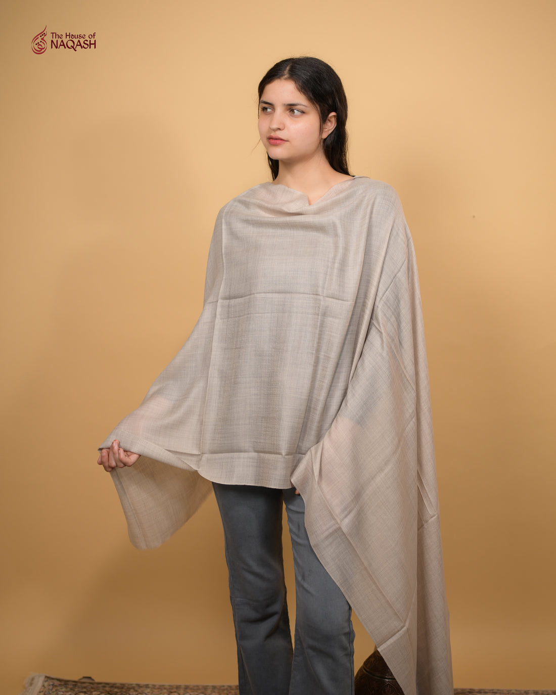 Vanilla Elegance Stole