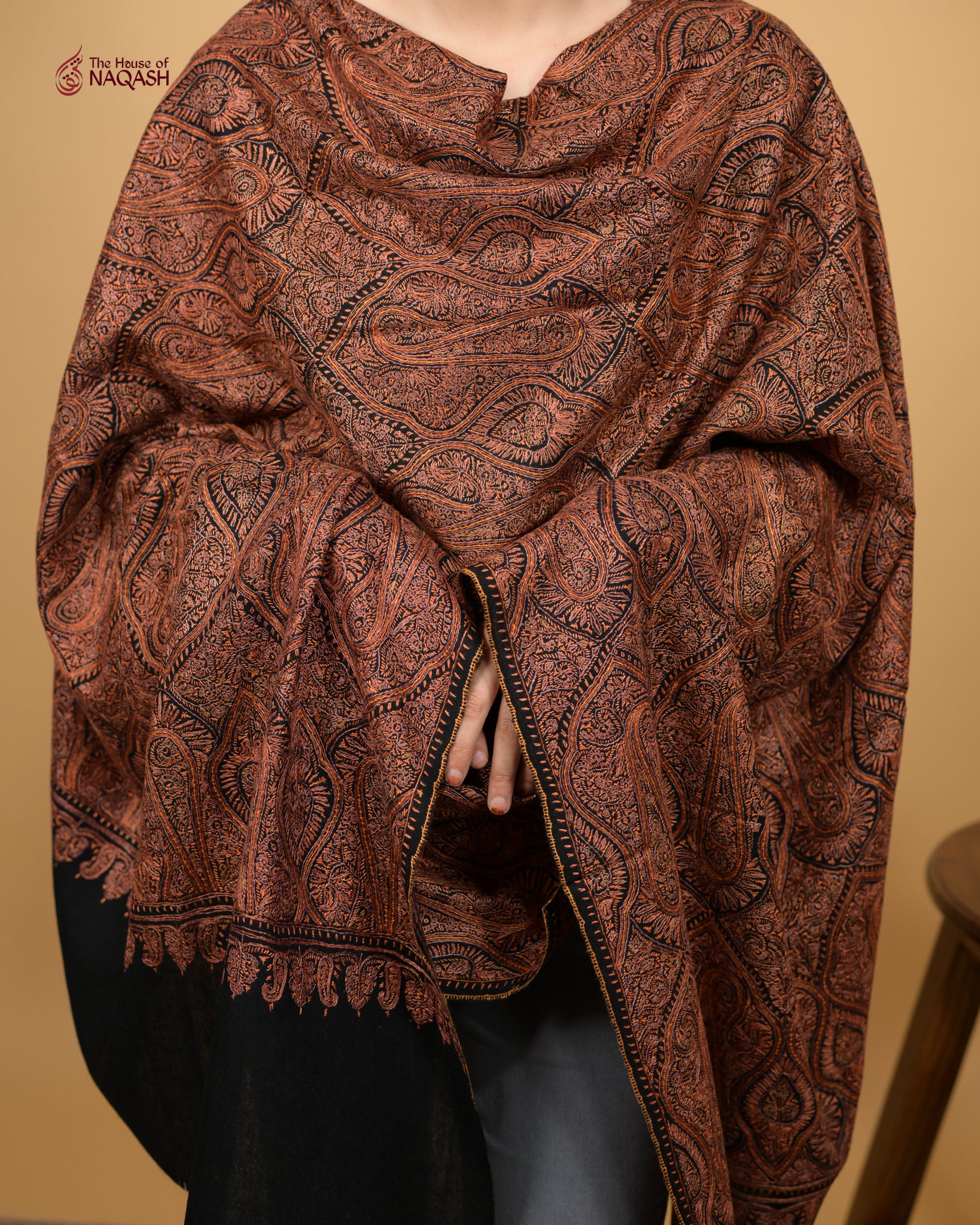 Noir Reverence Jamawar Woolen Shawl