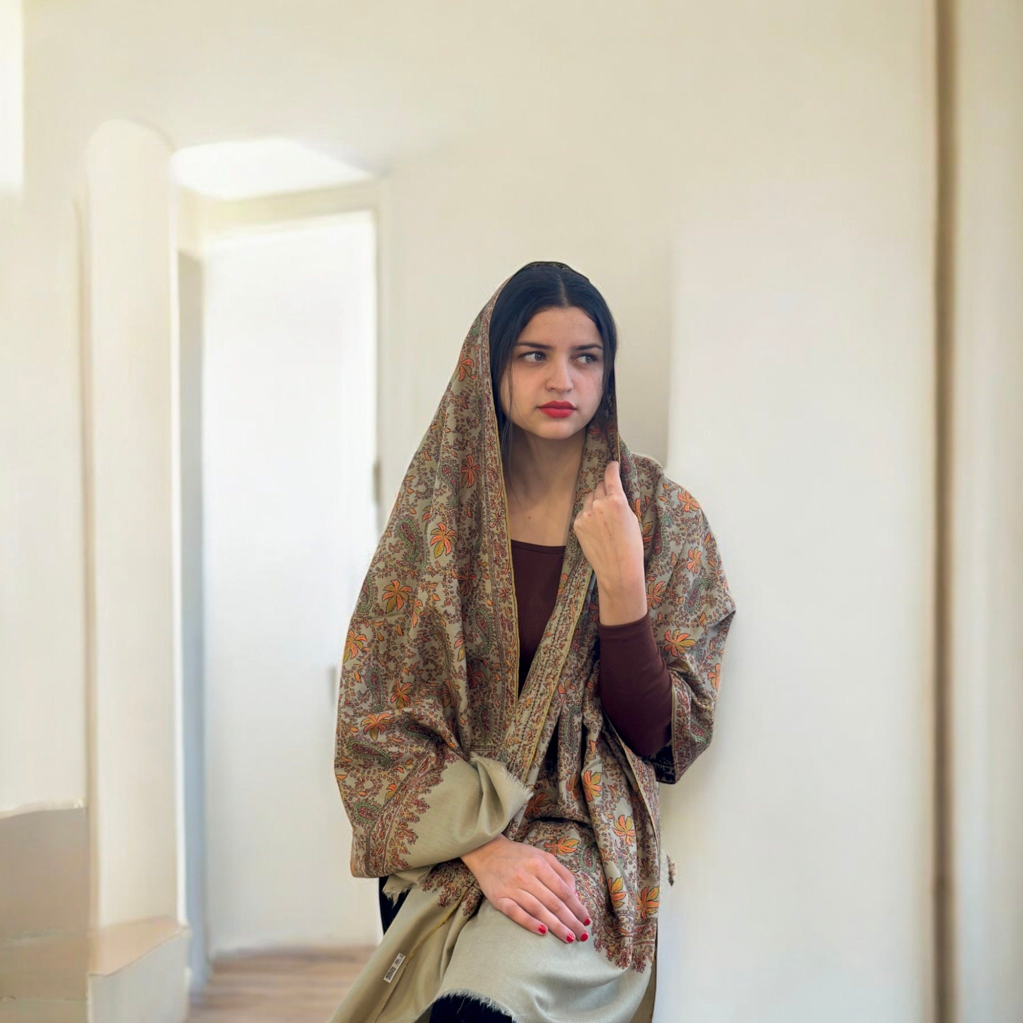Natural Elegance Handmade Pashmina Shawl