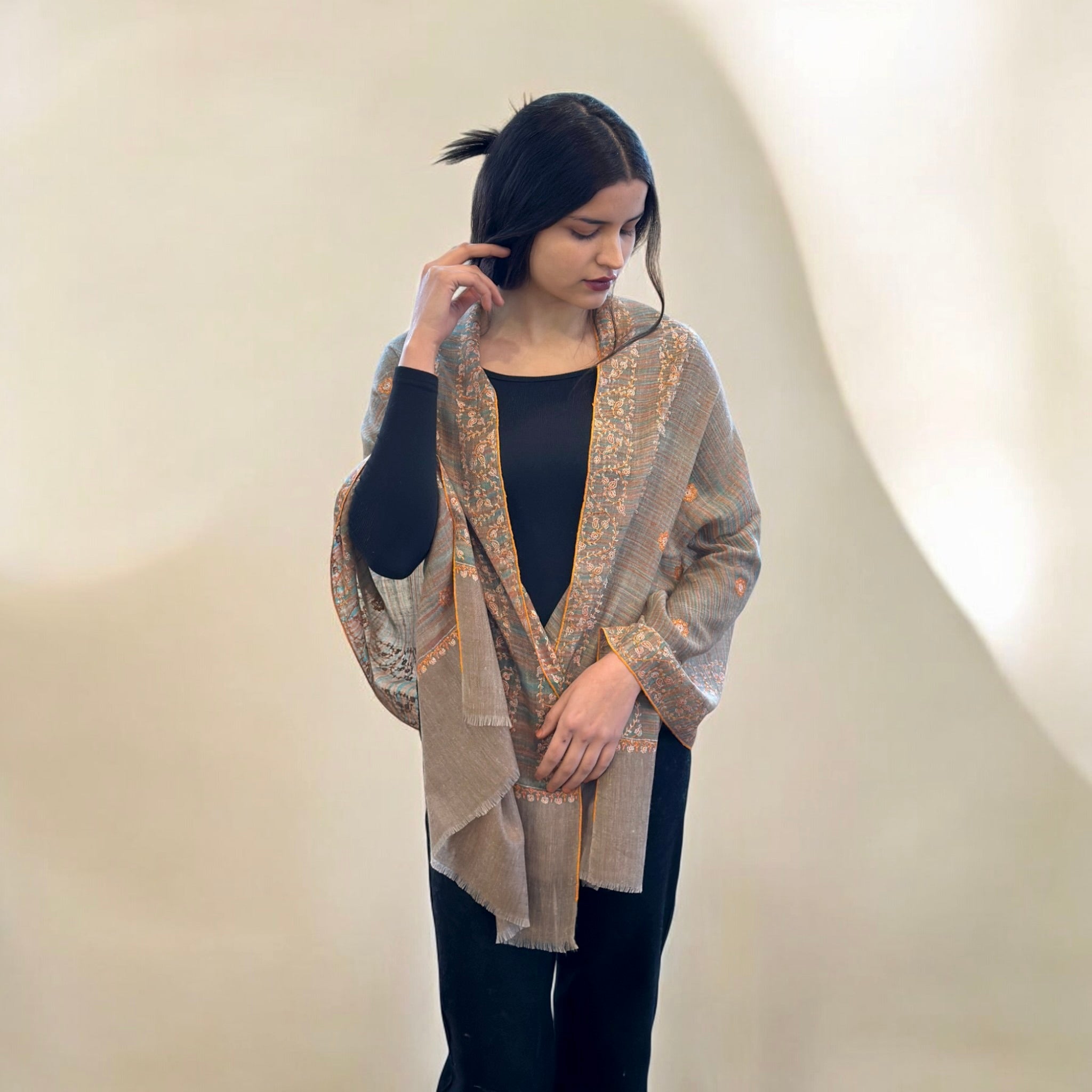 Natural Charm Handwoven Pashmina