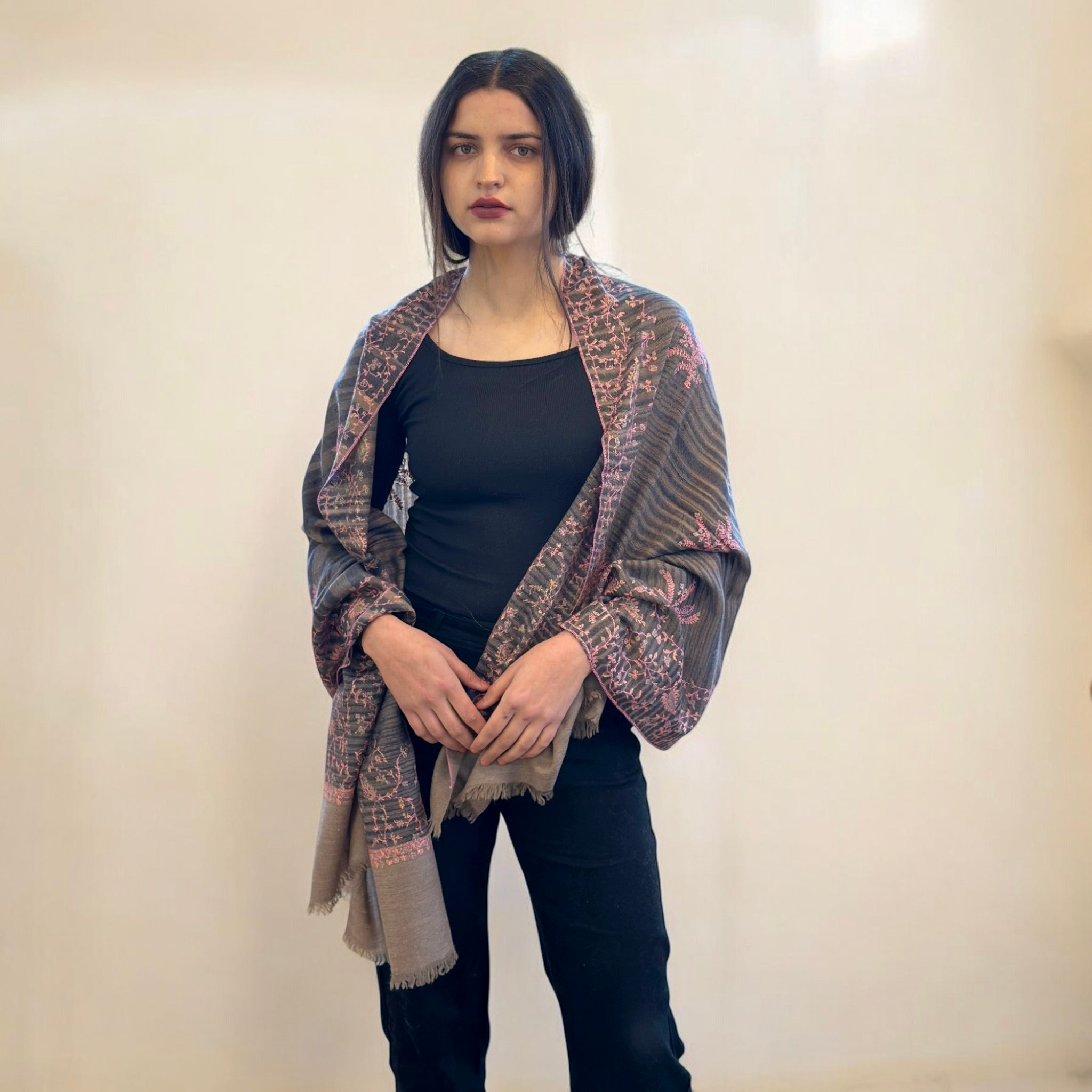 Natural Noir Handwoven Pashmina