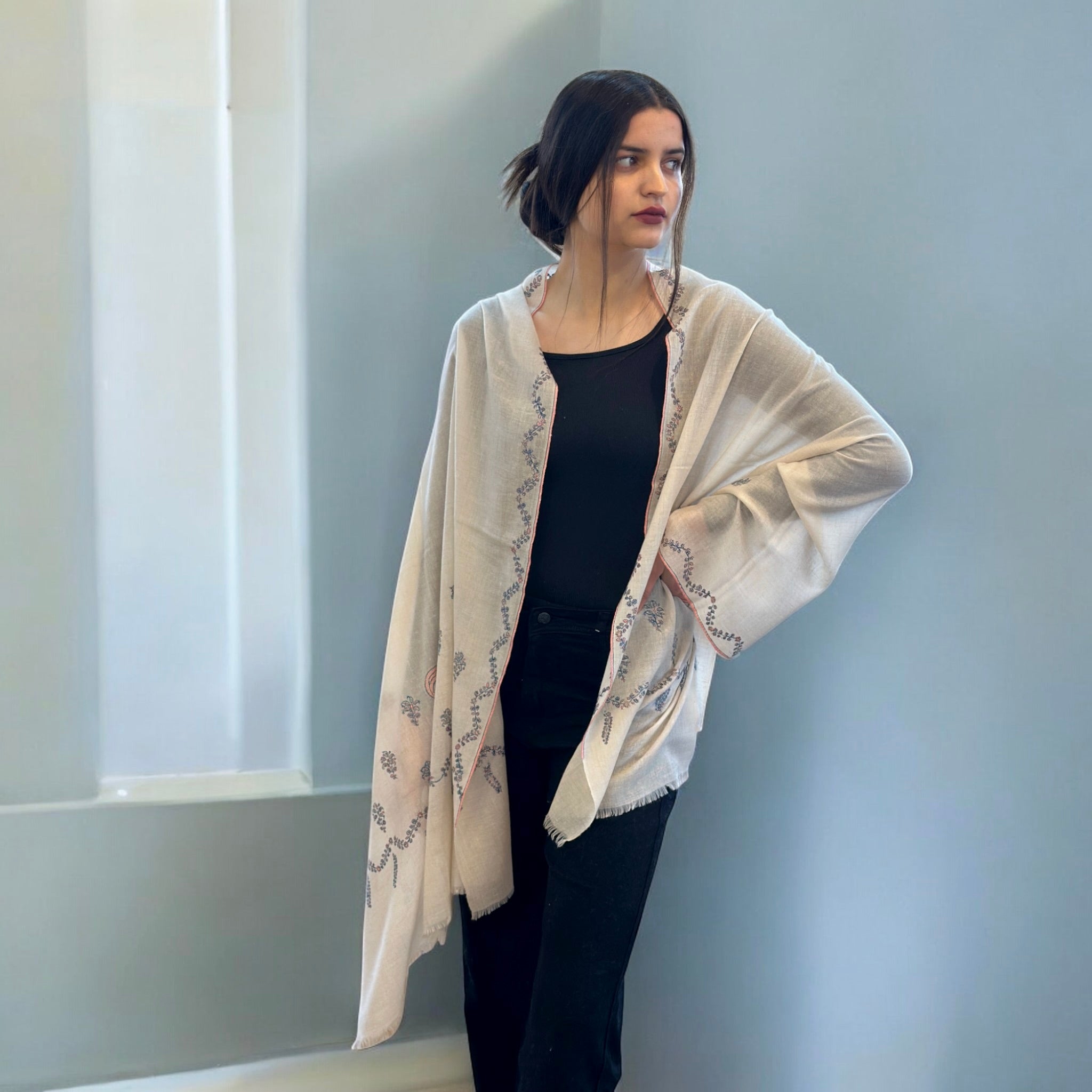 Luminous Handwoven Pashmina