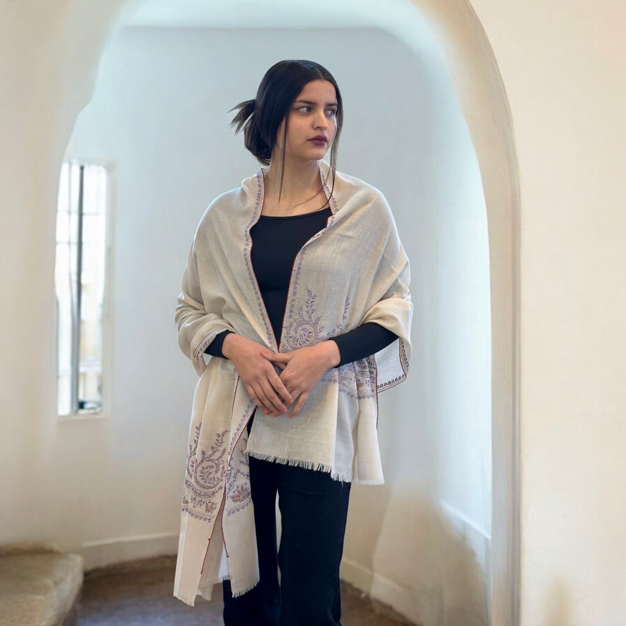 Ethereal White Handwoven Pashmina