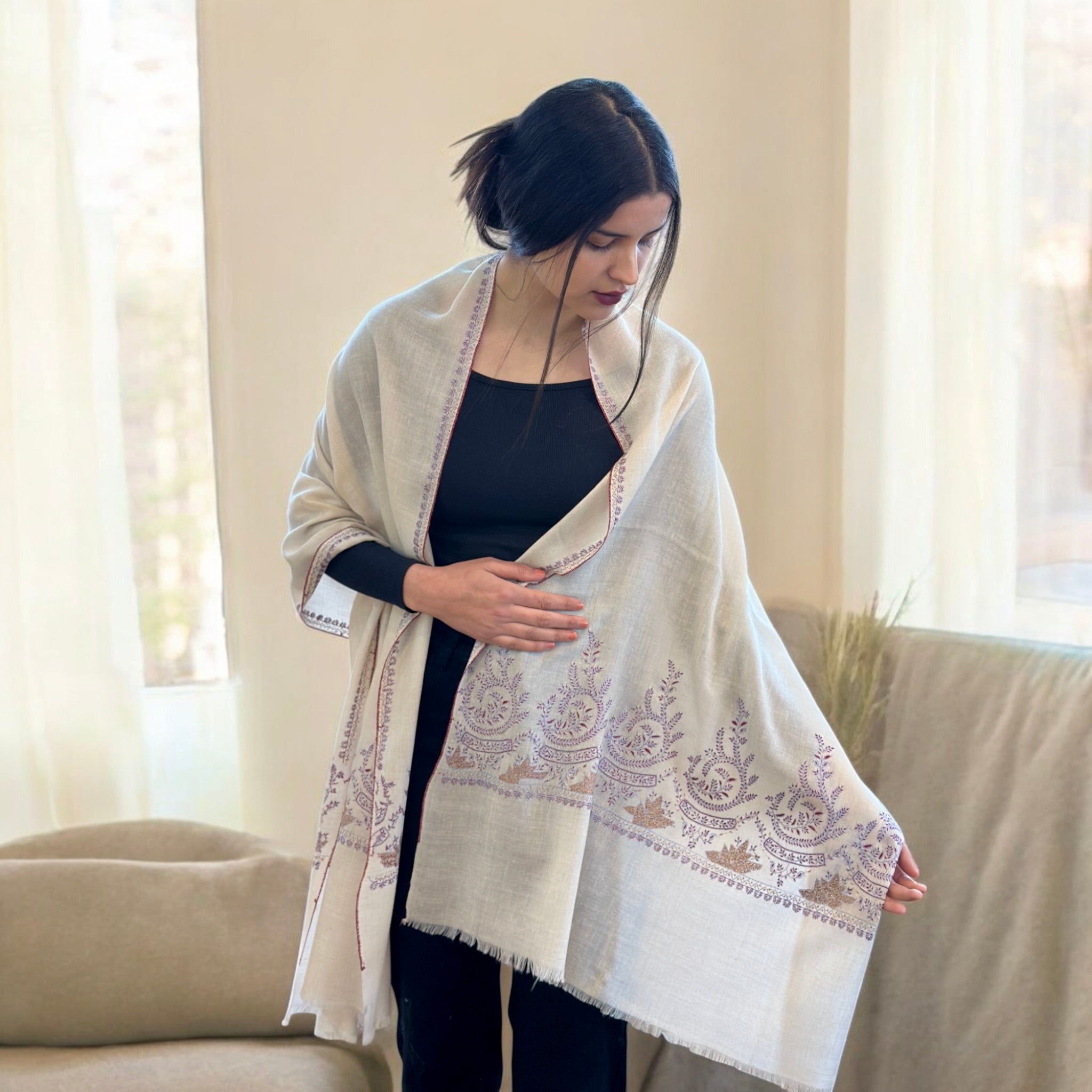 Ethereal White Handwoven Pashmina