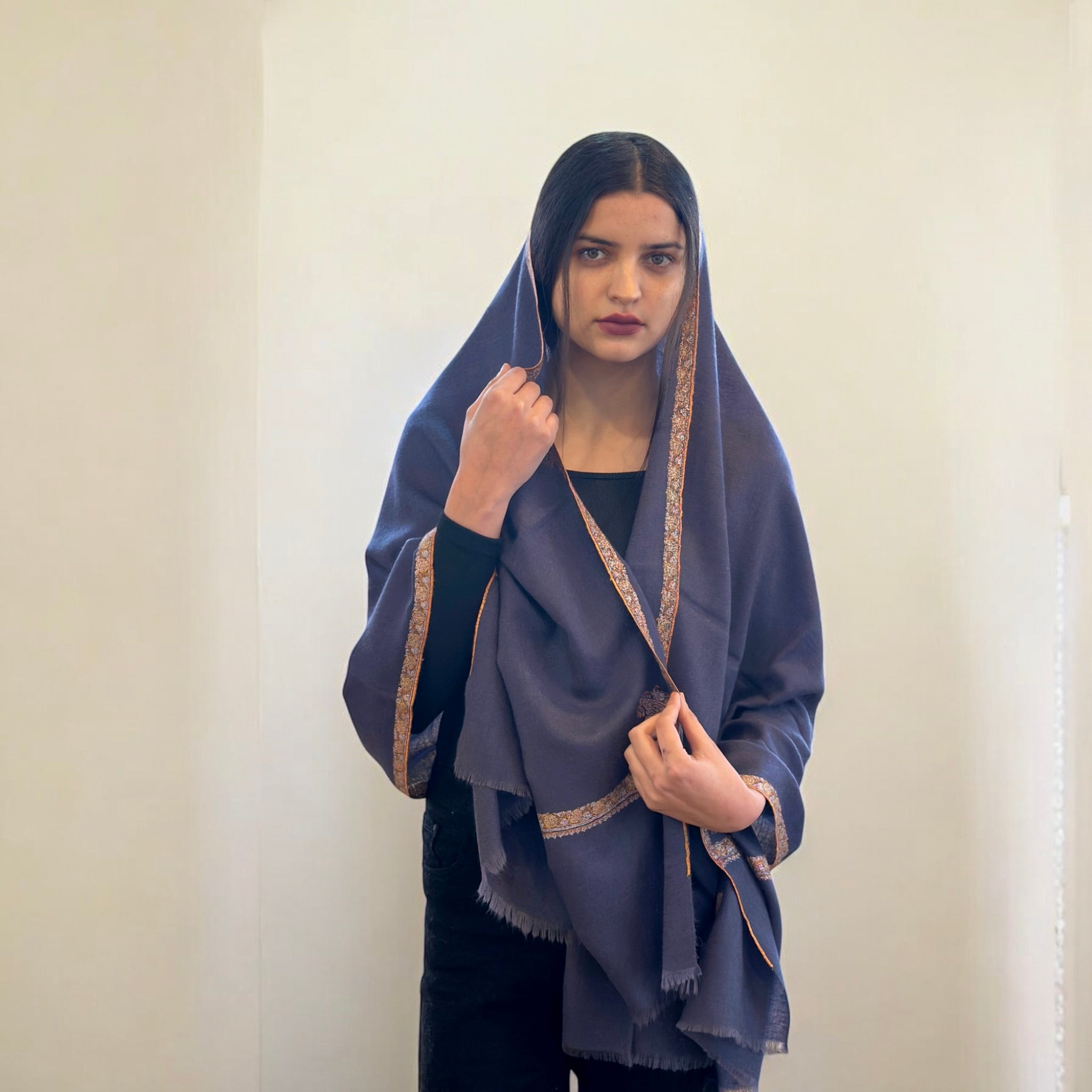 Silver Dawn Hashidar Pashmina Stole