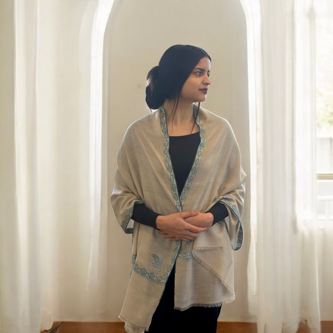 Eternal Ivory Hashidar Pashmina Stole