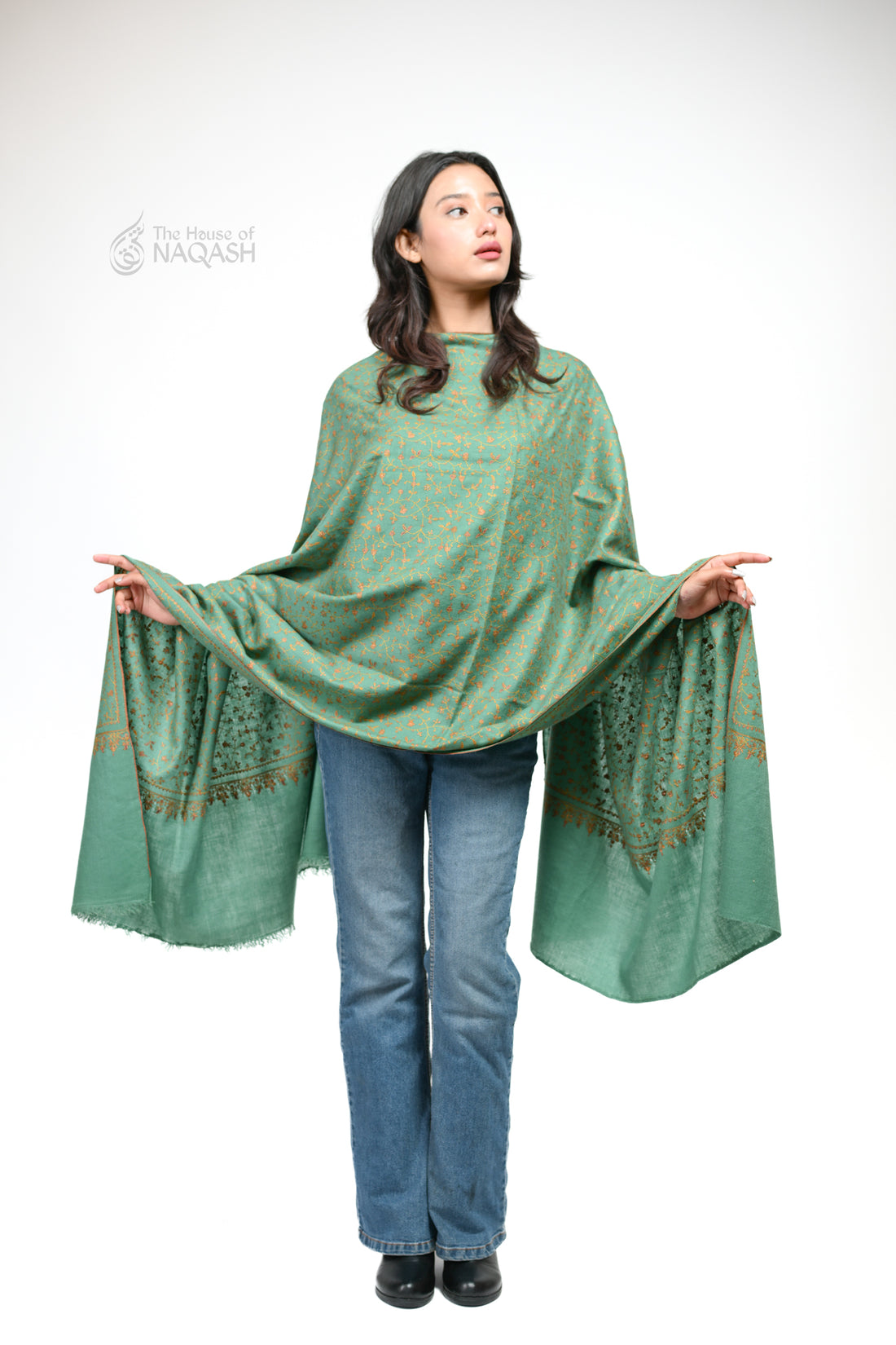 Emerald Petal Sozni Jaalidaar Hand-Embroidered GI Pashmina Shawl