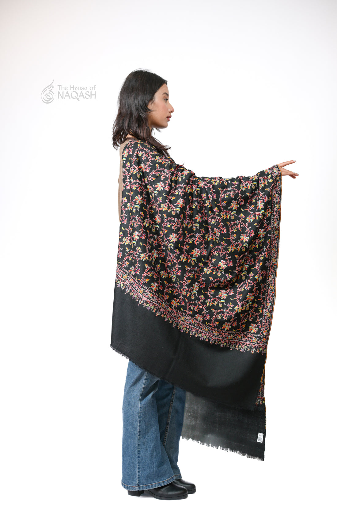Rang Shab Jaal Hand Embroidered Sozni Shawl