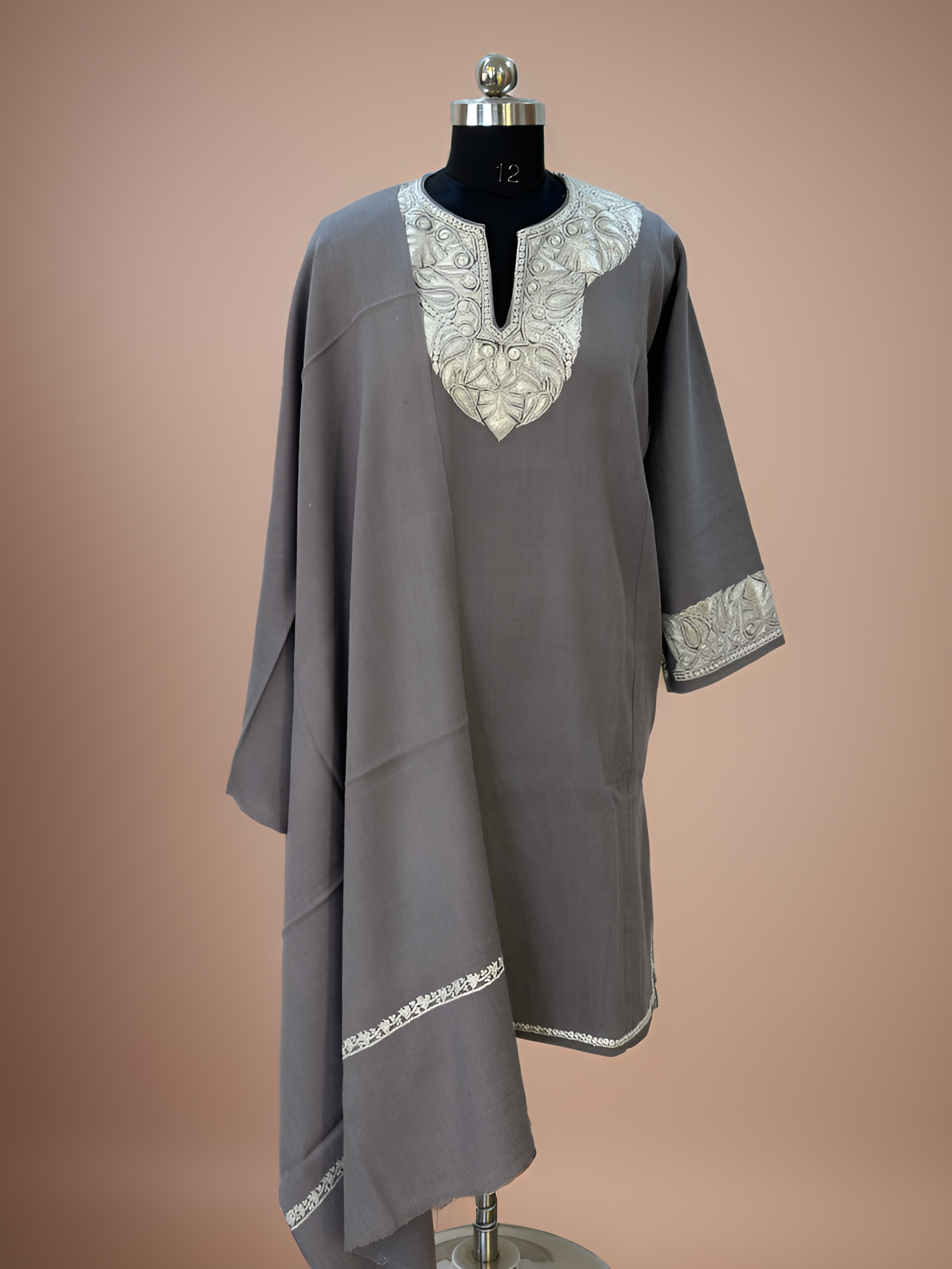 Tilla Elegance Kashmiri Phiran and a Stole