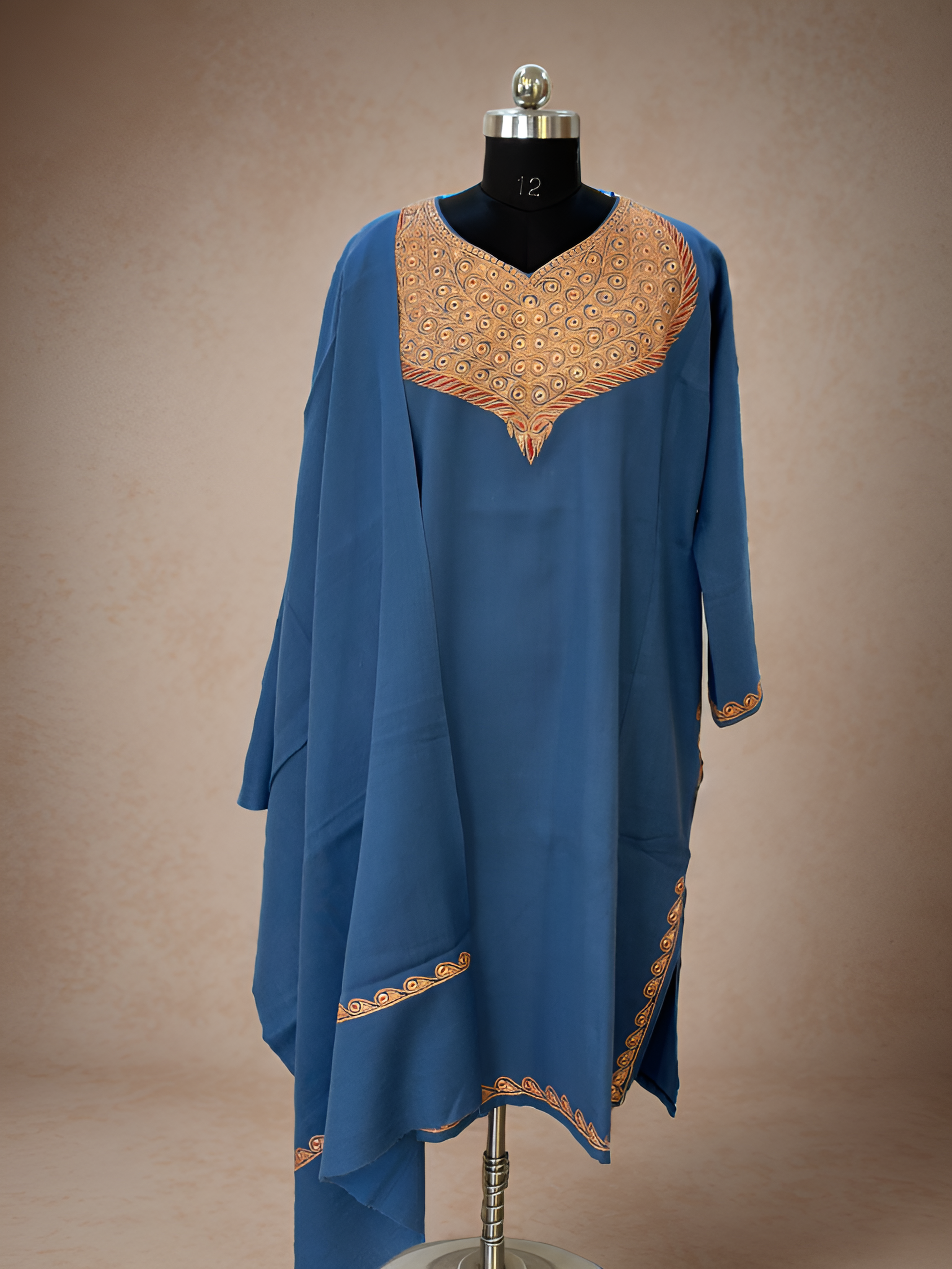 Royal Kashmiri Tilla Phiran and a Stole