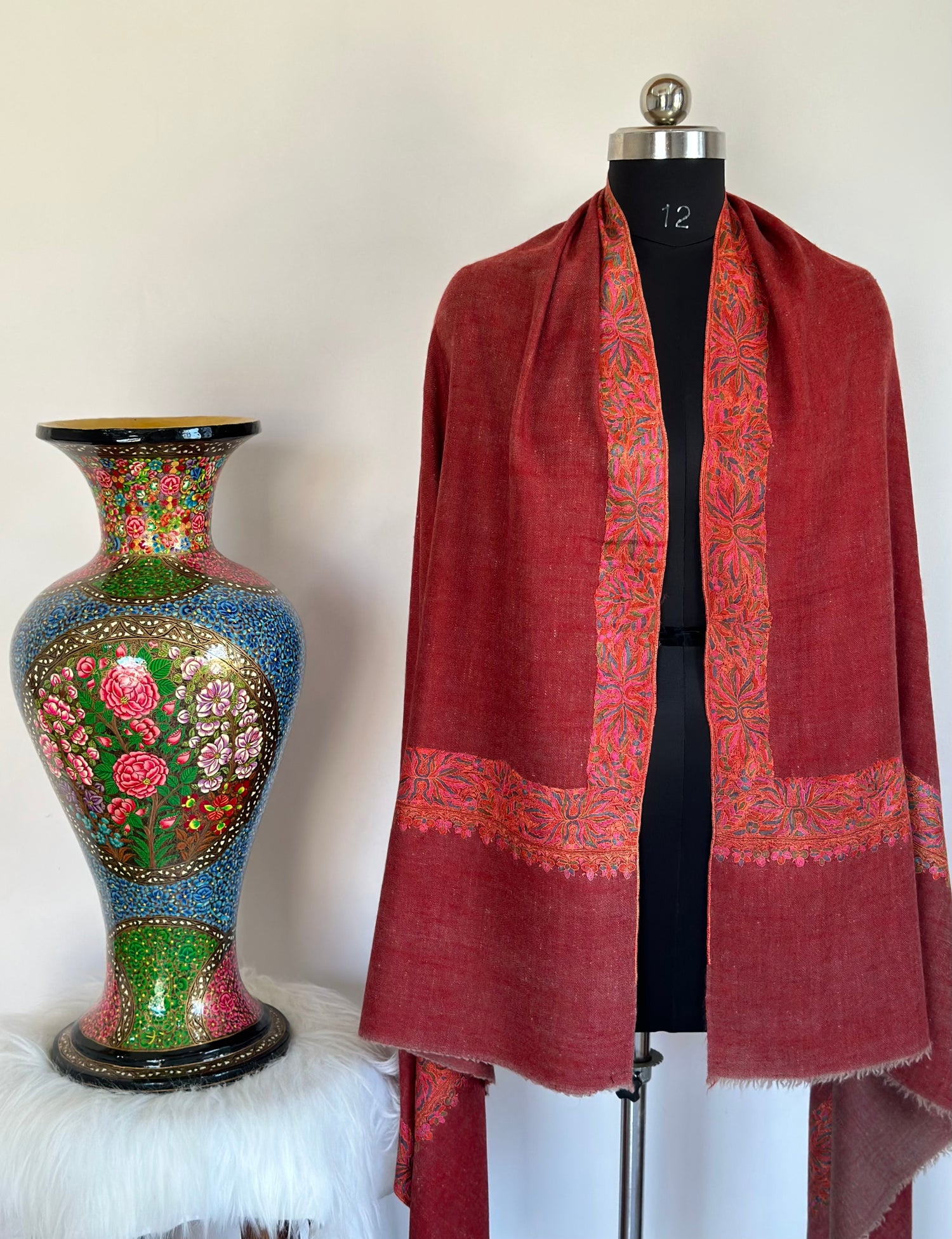 Dual-Design Reversible GI Pashmina Shawl