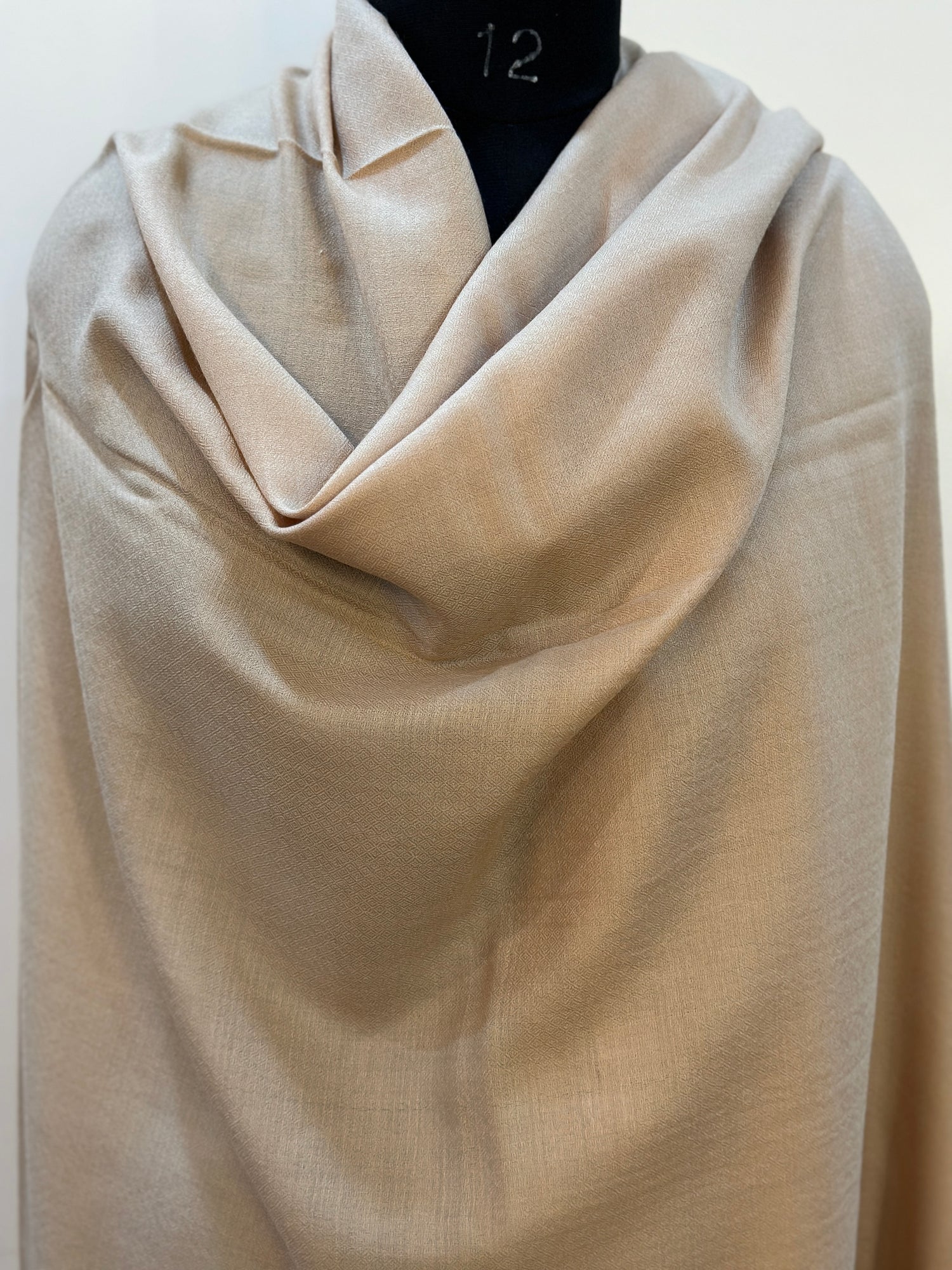 Urbane Utopia Gent’s Shawl