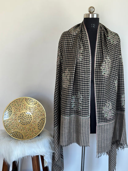 Beige and Noir Checked GI Pashmina Shawl