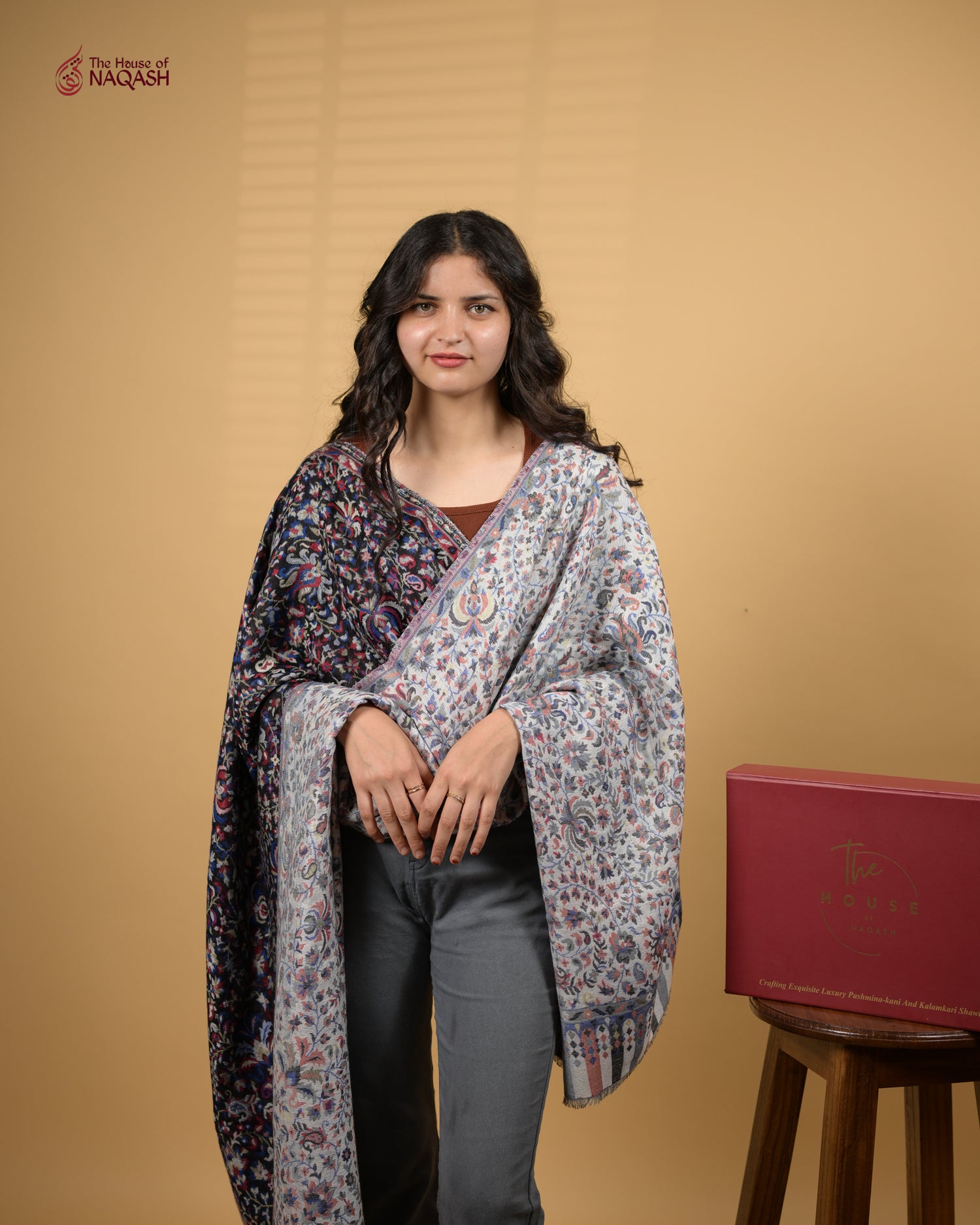 Noir &amp; Blanc Shawl