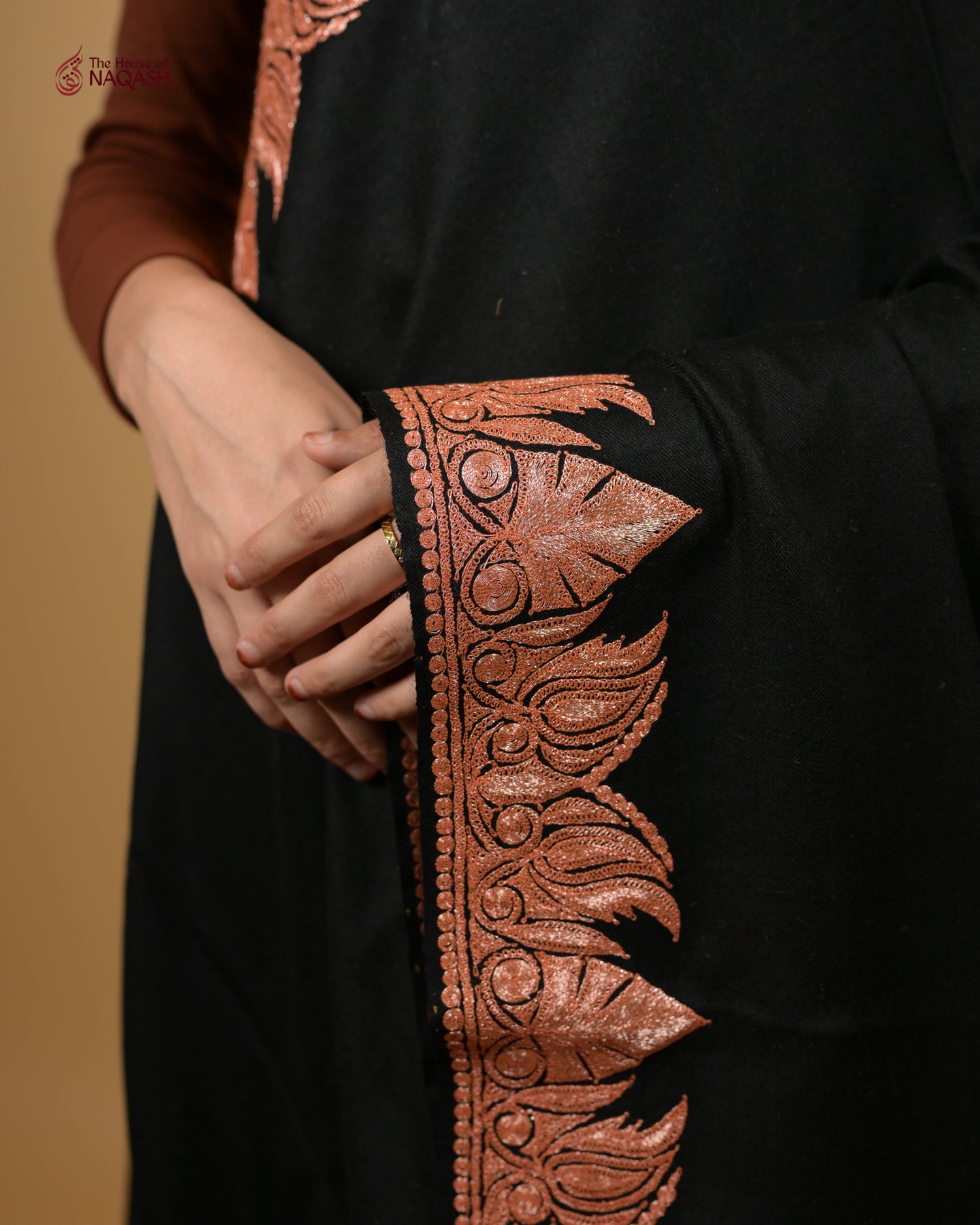Exquisite Kashmiri Tilla Shawl
