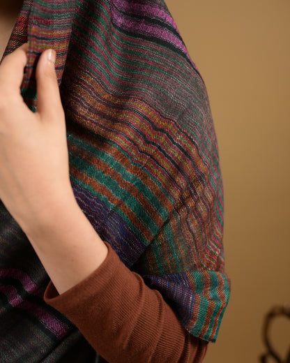 Posh Black Elegant Striped Wrap