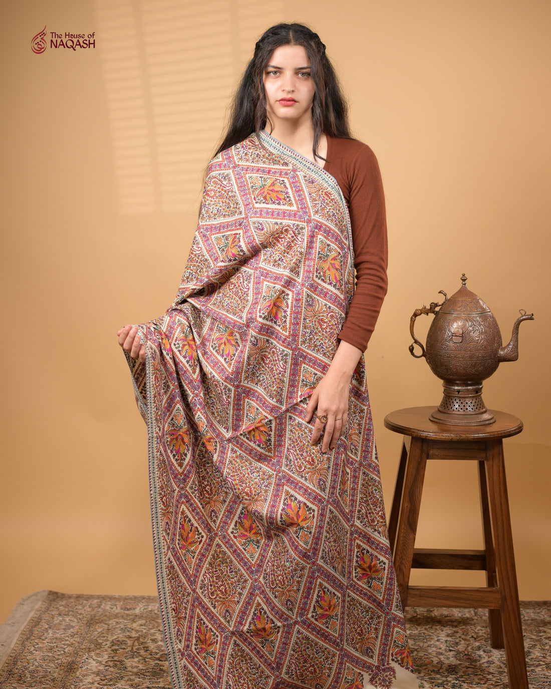 Off white Jama GI Pashmina Shawl