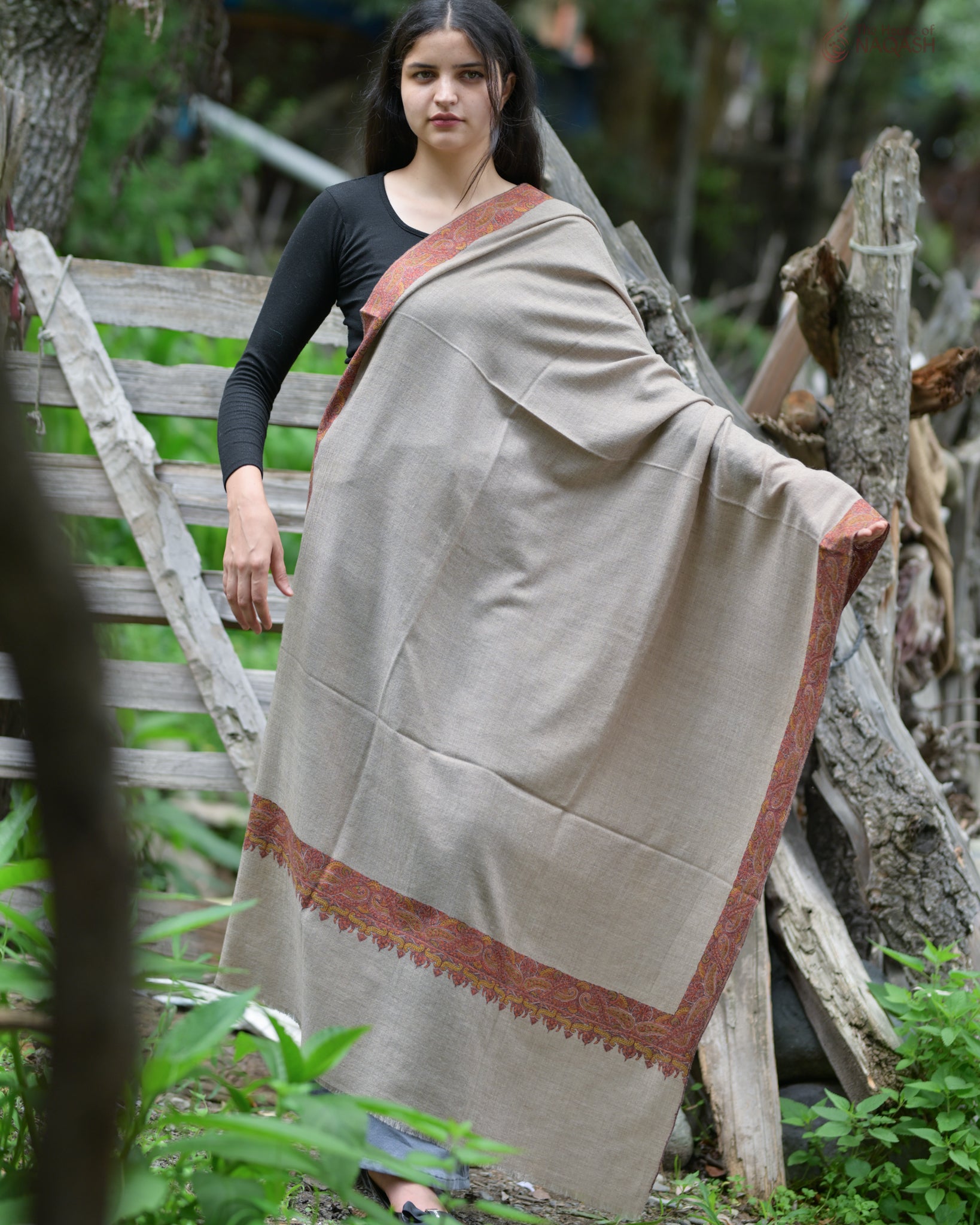 Celestial Natural Hand-Embroidered GI Pashmina Shawl