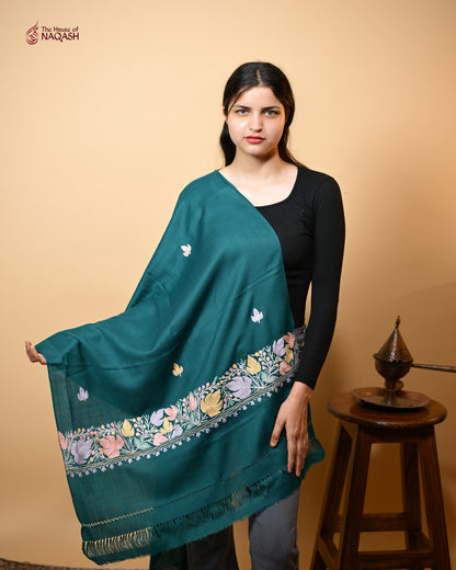 Graceful Ari machine work Stole
