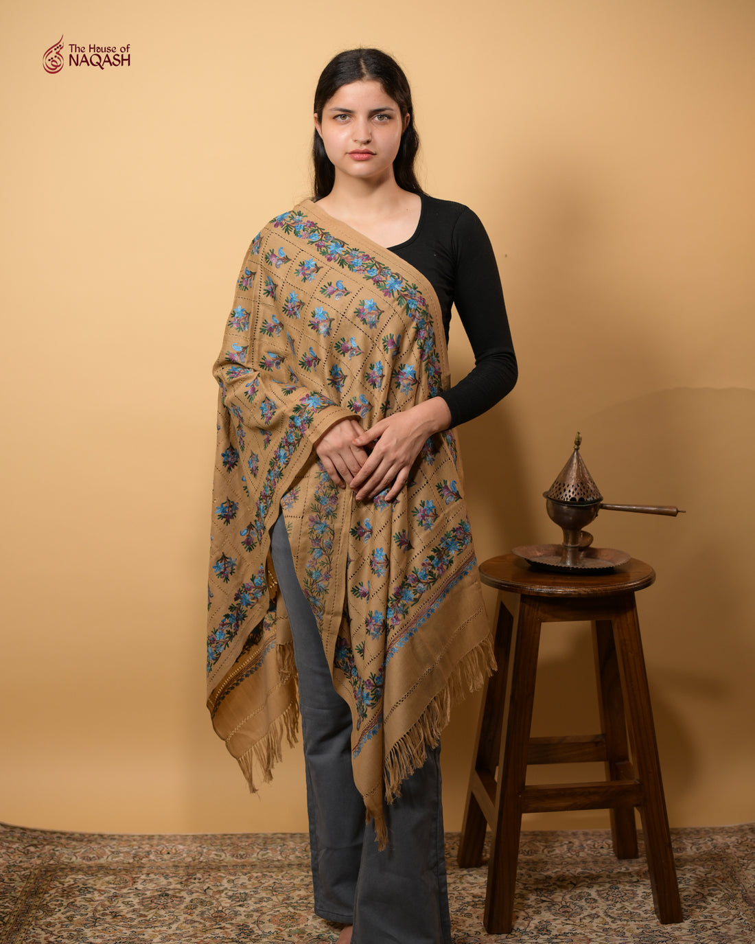 Golden Elegance Wrap