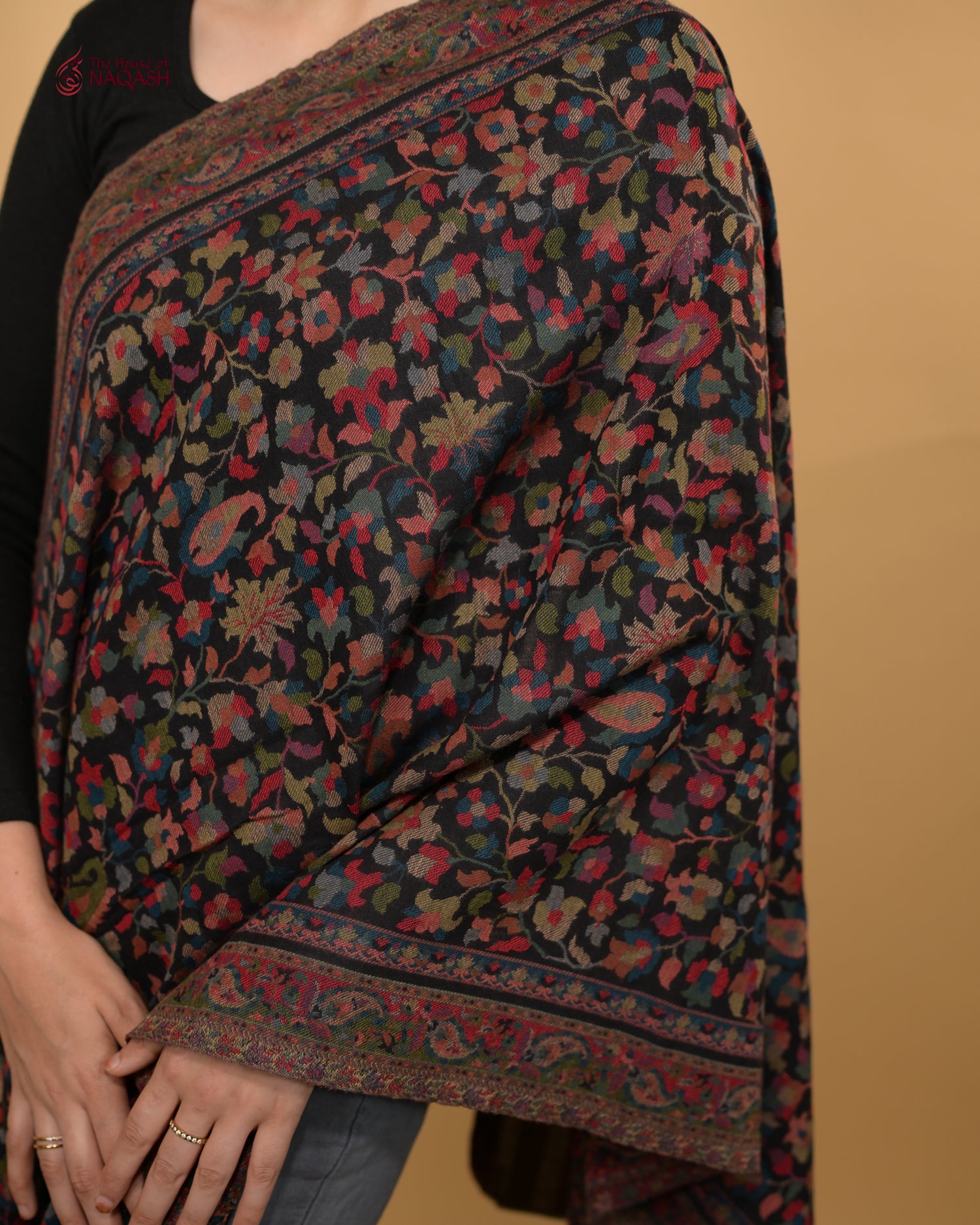 Radiant Black Gold Loom