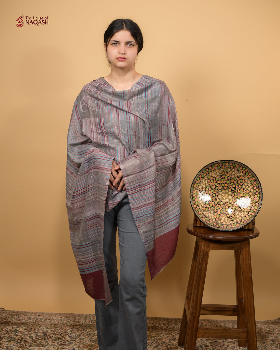 Grey-Based Multi-coloured Stole