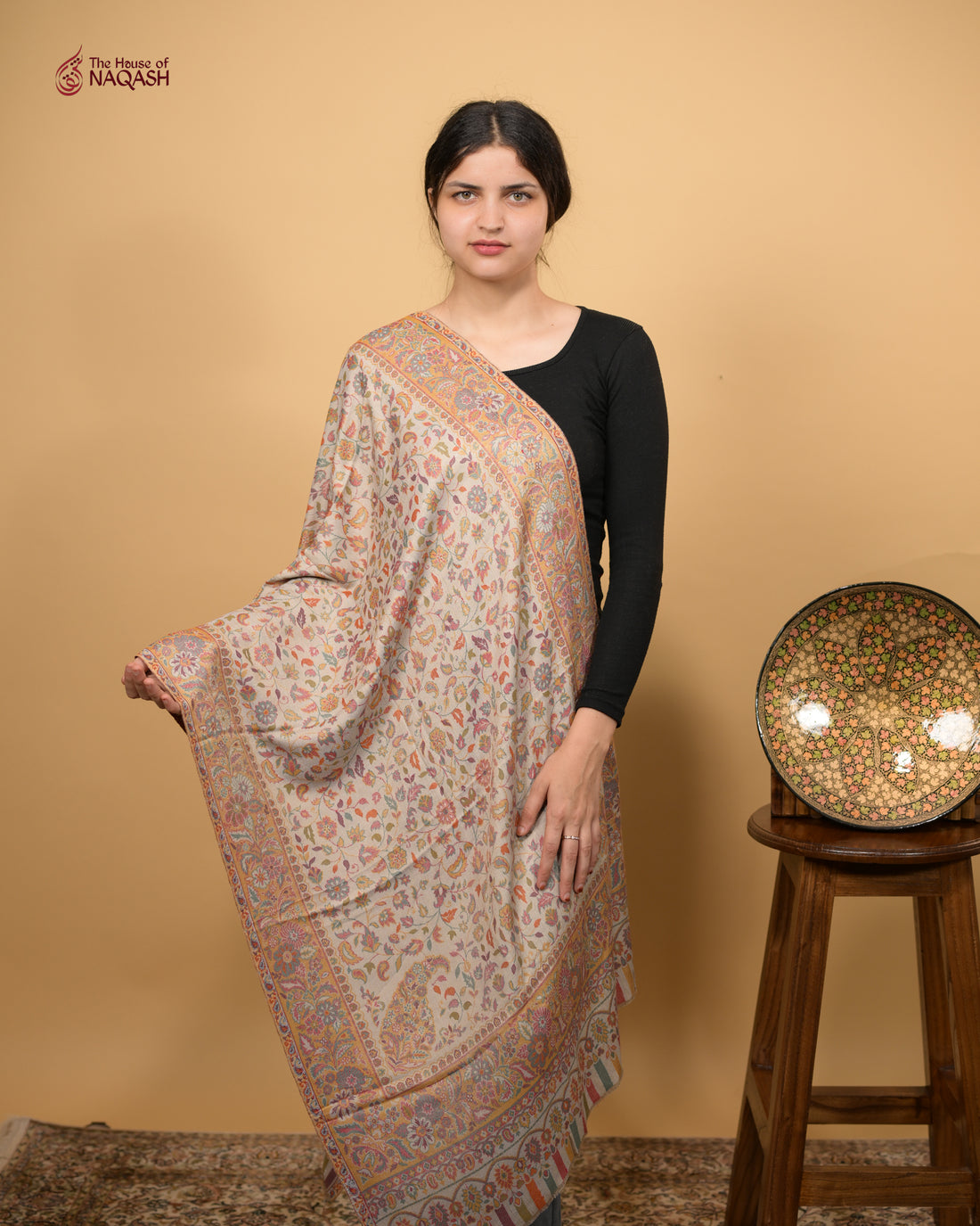 Neutral Kani Desgin