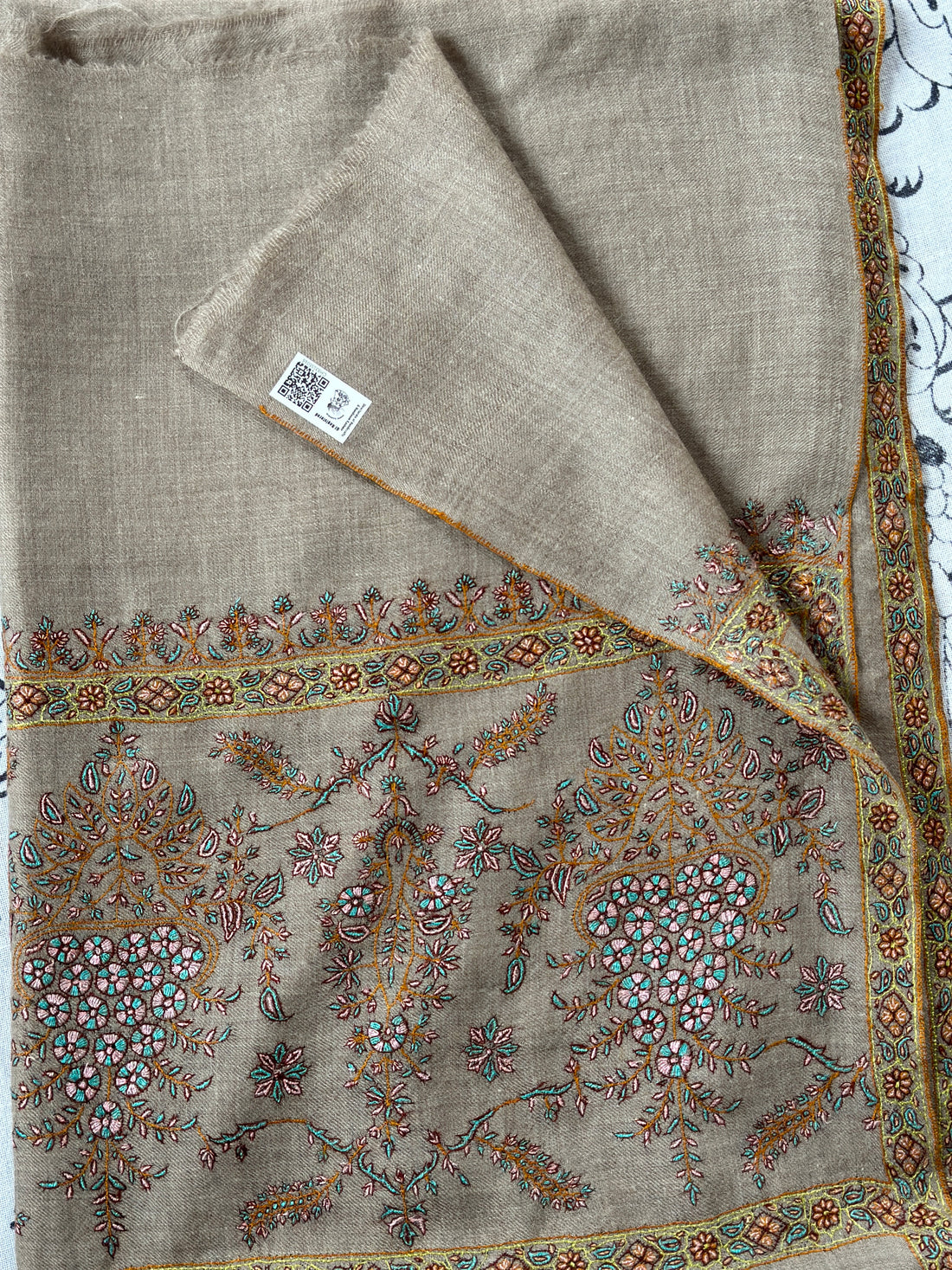 Beige Bliss GI Pashmina Shawl