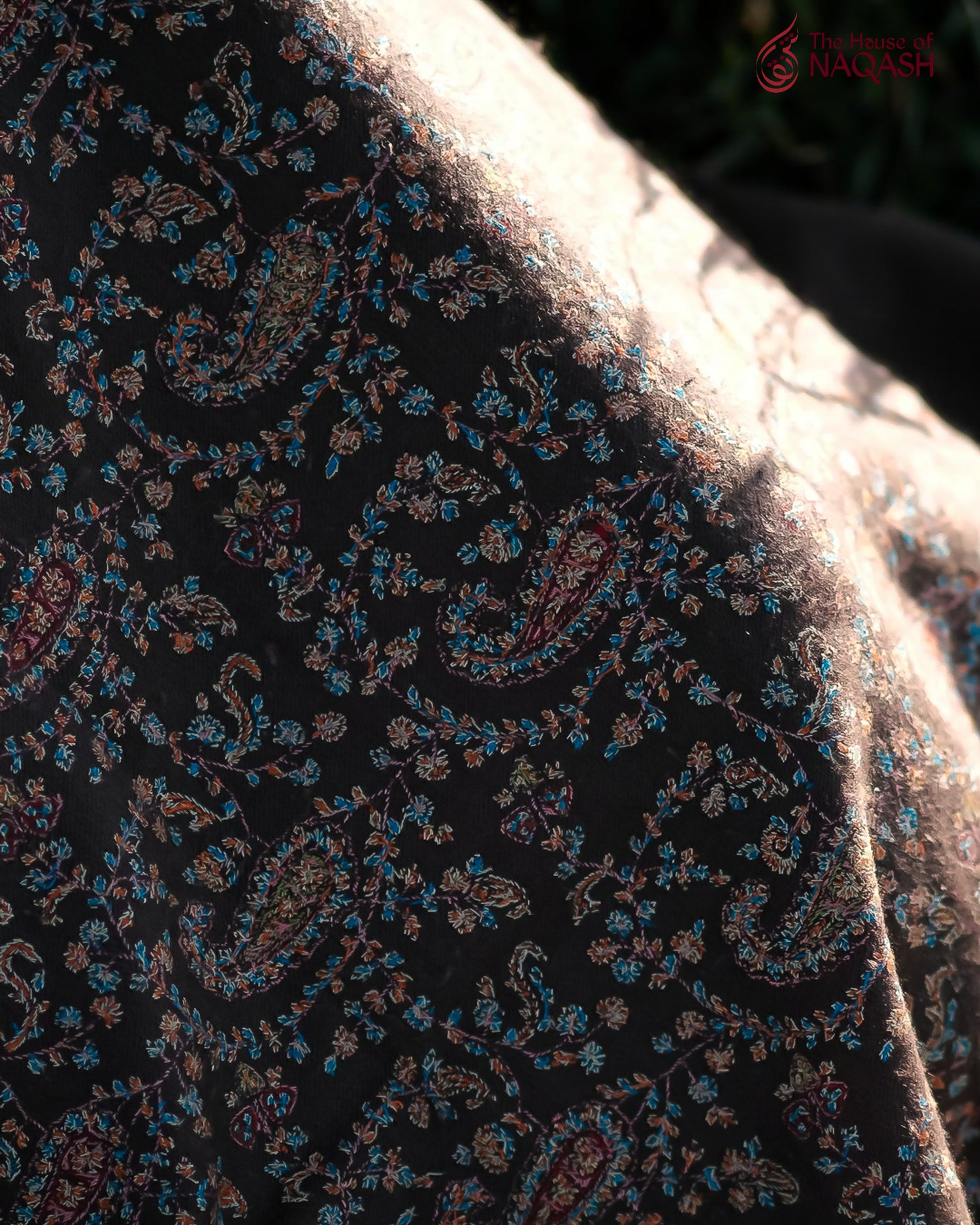 Dual-Texture Semi GI Pashmina Shawl Reversible