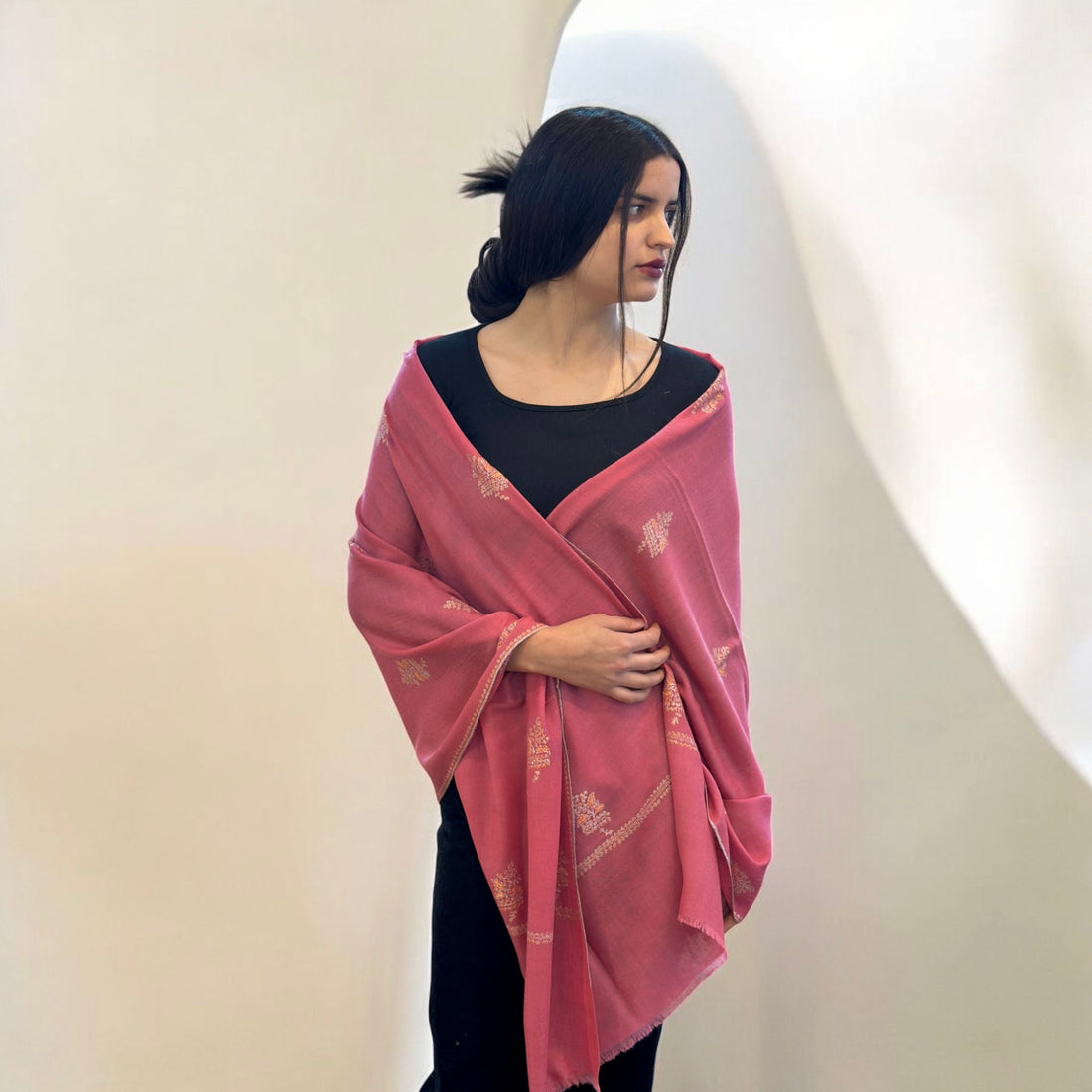 Fuchsia Splendor Buti Dar Pashmina Stole