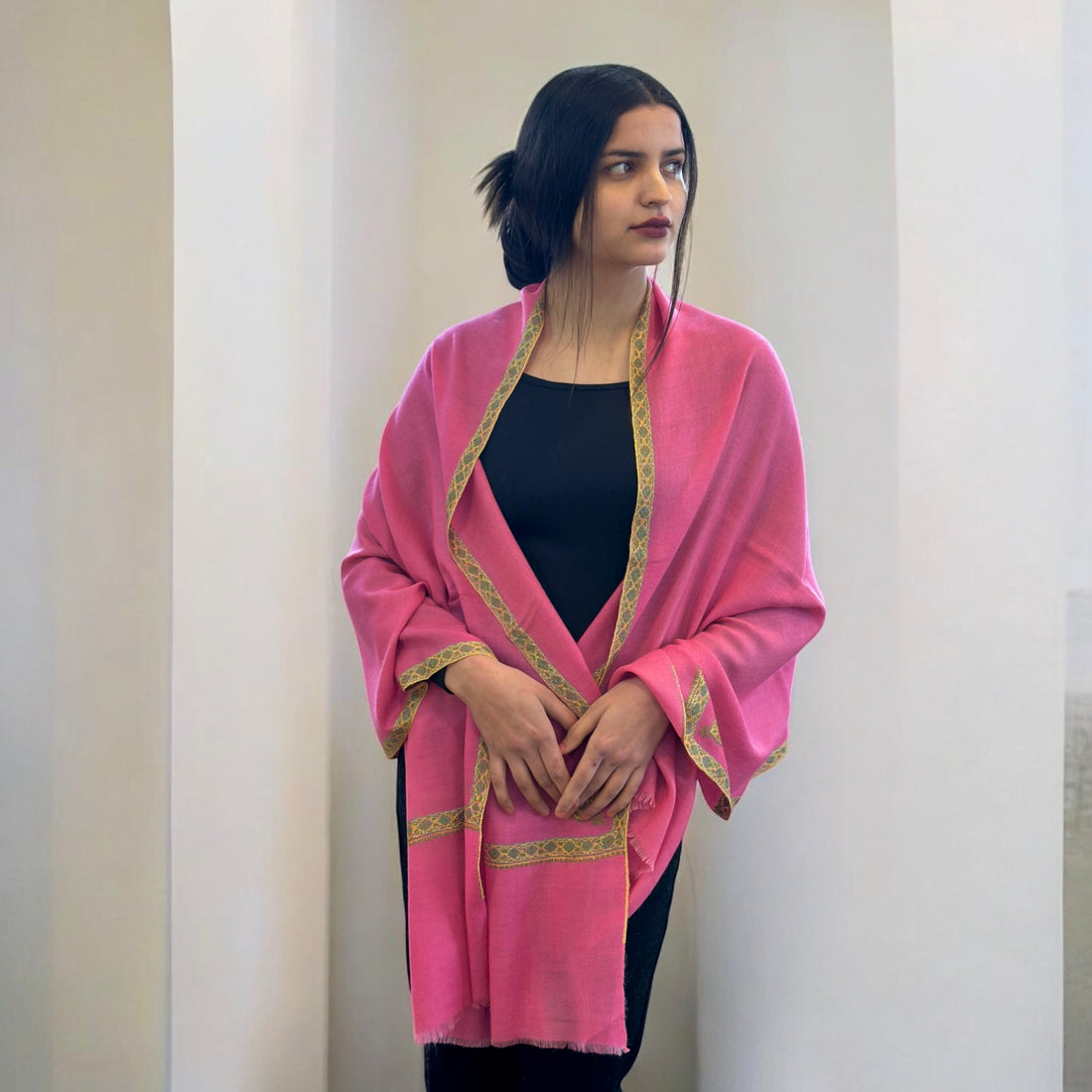 Petal Shower Hashidar Pashmina Stole