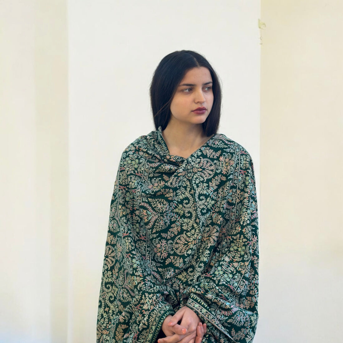 Bottle Green Hand Embroidered Jamawar GI Pashmina Shawl