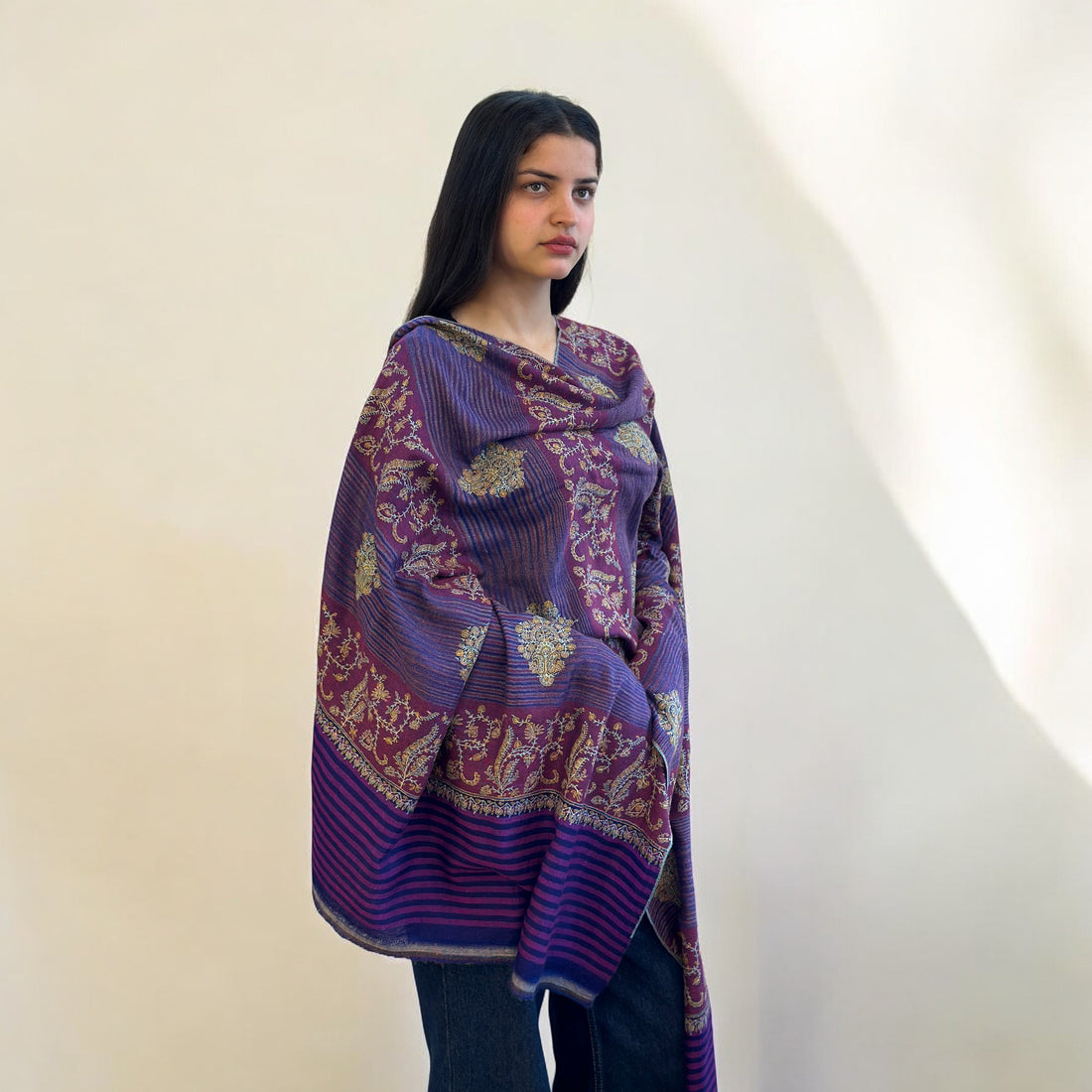 Violet Stripe Sozni Jaalidaar Hand-Embroidered GI Pashmina Shawl