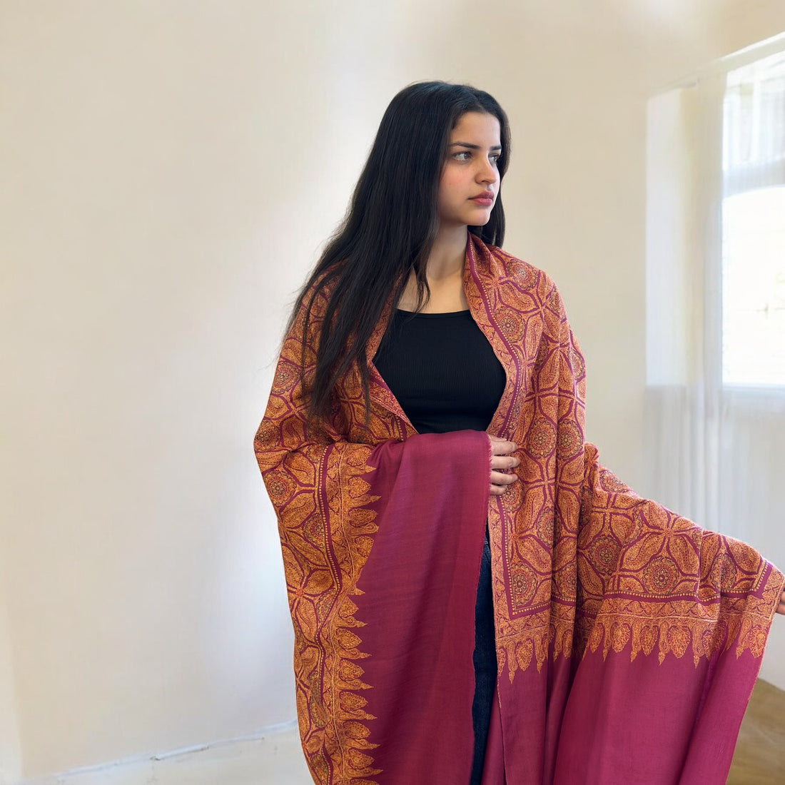 Dusty Rose Hand Embroidered Jamawar GI Pashmina Shawl