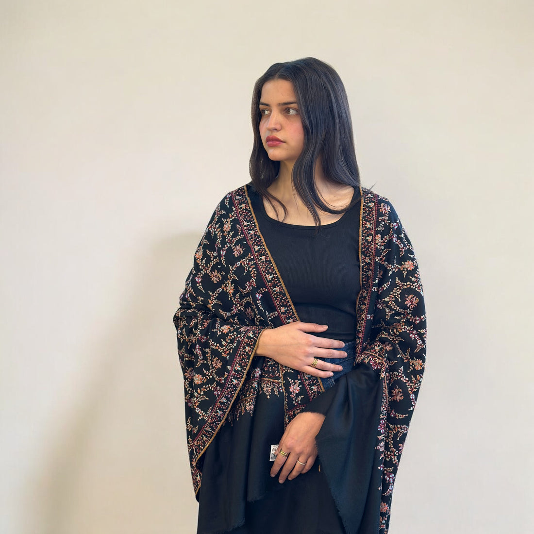 Mystic Black Sozni Jaalidaar Hand-Embroidered GI Pashmina Shawl