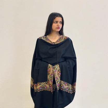 Ebony Veil Hand-Embroidered GI Pashmina Shawl