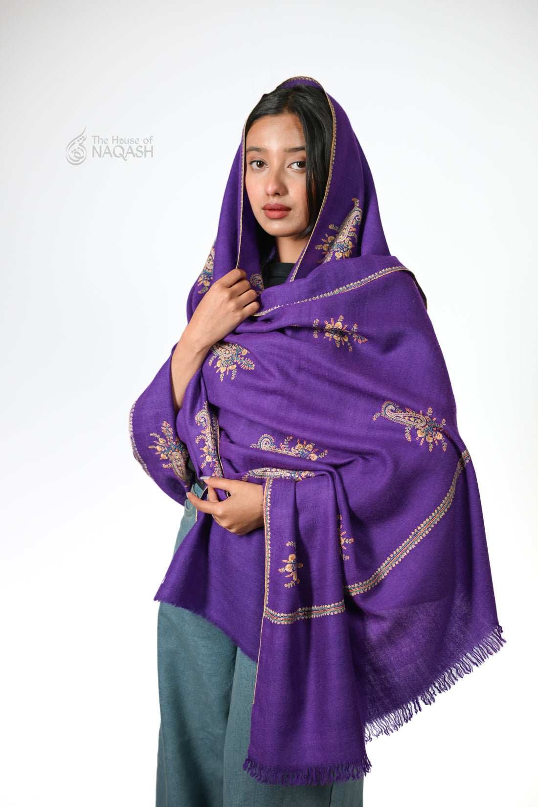 Mauve Hand-Embroidered GI Pashmina Shawl