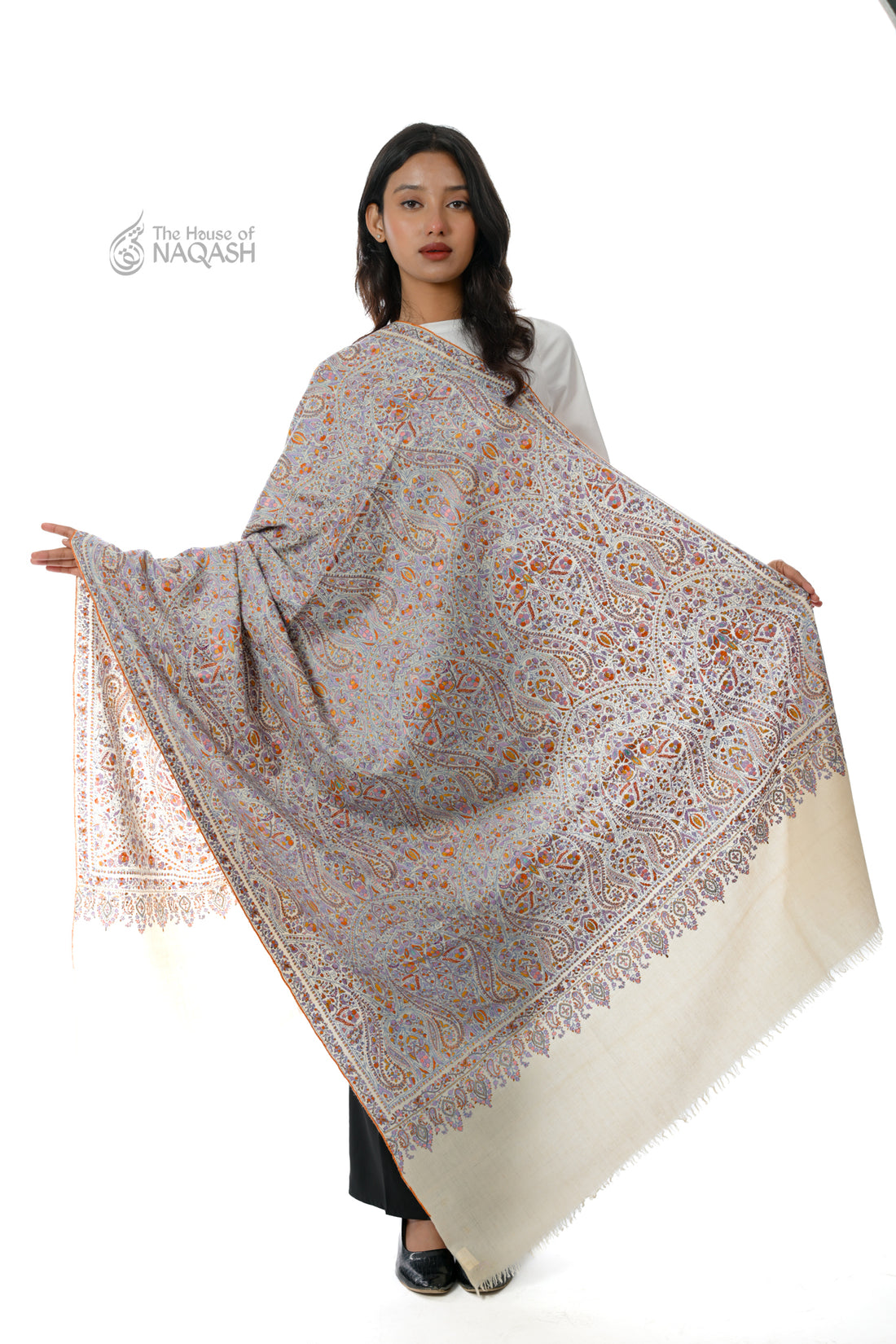 Dhuaan Gulshan Hand Embroidered Sozni Jamawar Shawl